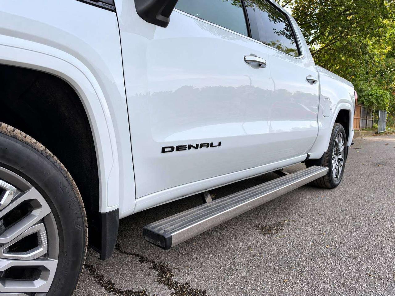 2026 GMC Sierra 1500 Denali Ultimate 6.2L V8 | Fully Loaded  | 4X4 Photo