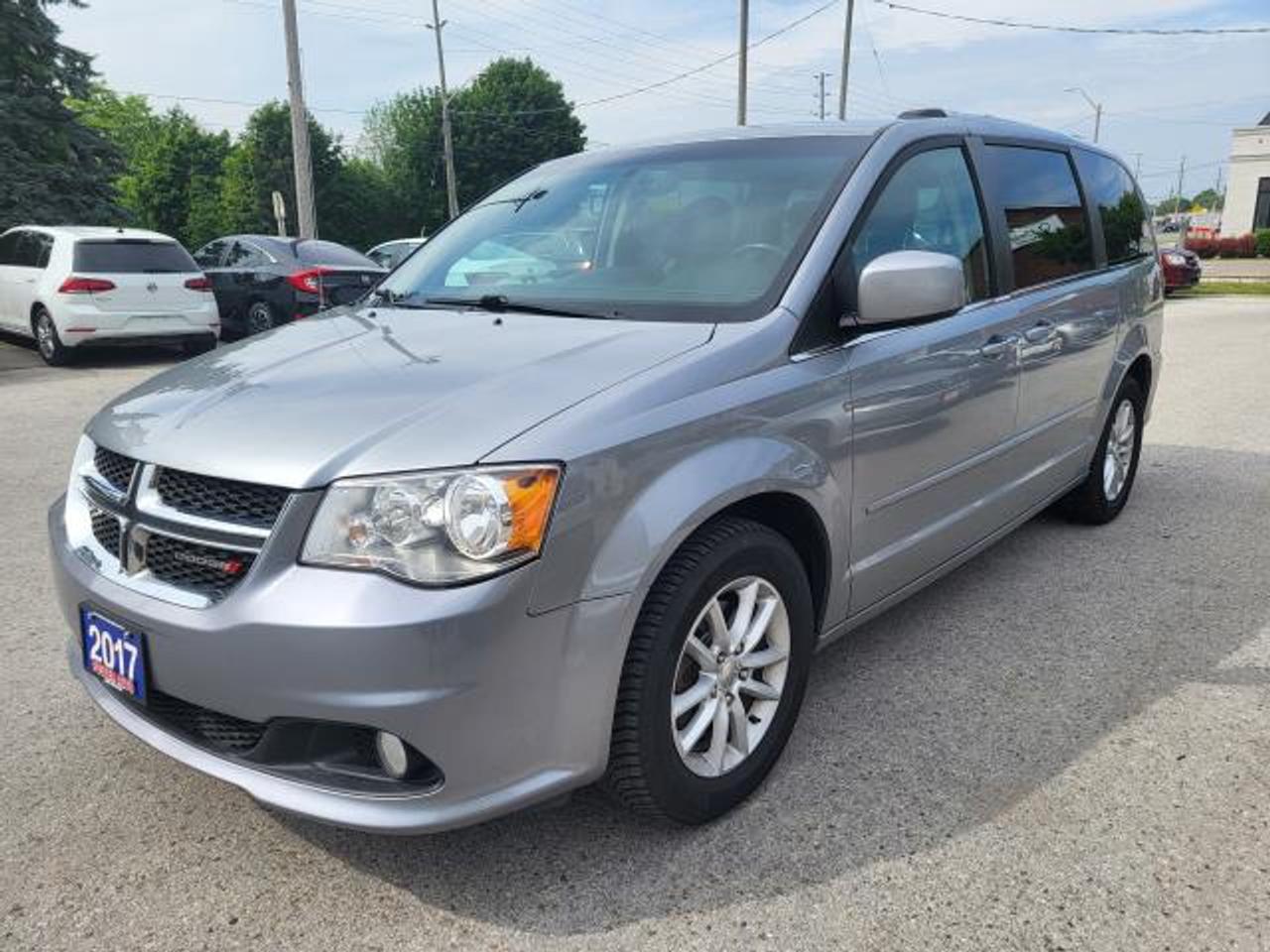 2017 Dodge Grand Caravan SE Plus Photo