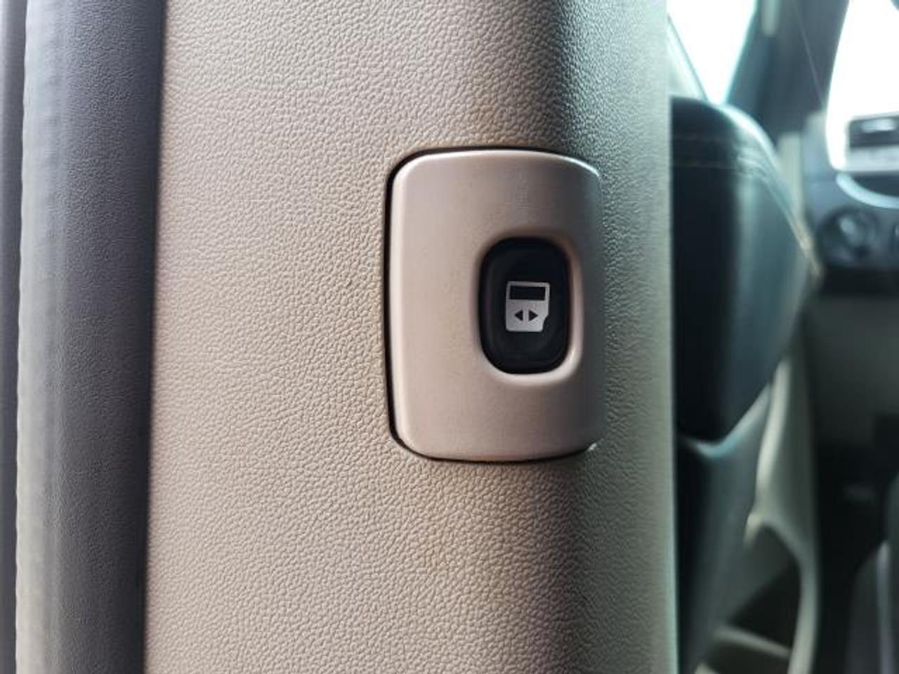 2017 Dodge Grand Caravan SE Plus Photo