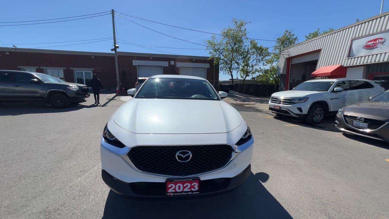 2023 Mazda CX-30 AWD | ONLY 6,300KMS! | HTD SEATS |CARPLAY | ALLOYS Photo2