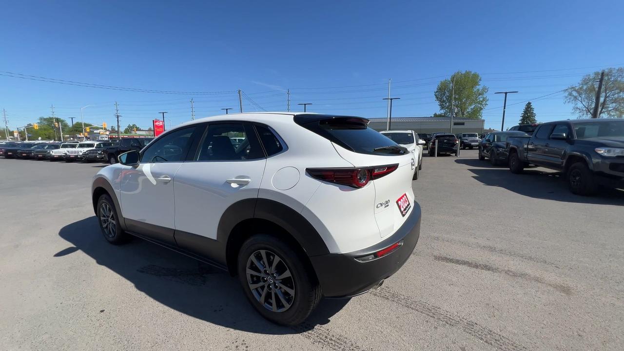 2023 Mazda CX-30 AWD | ONLY 6,300KMS! | HTD SEATS |CARPLAY | ALLOYS Photo