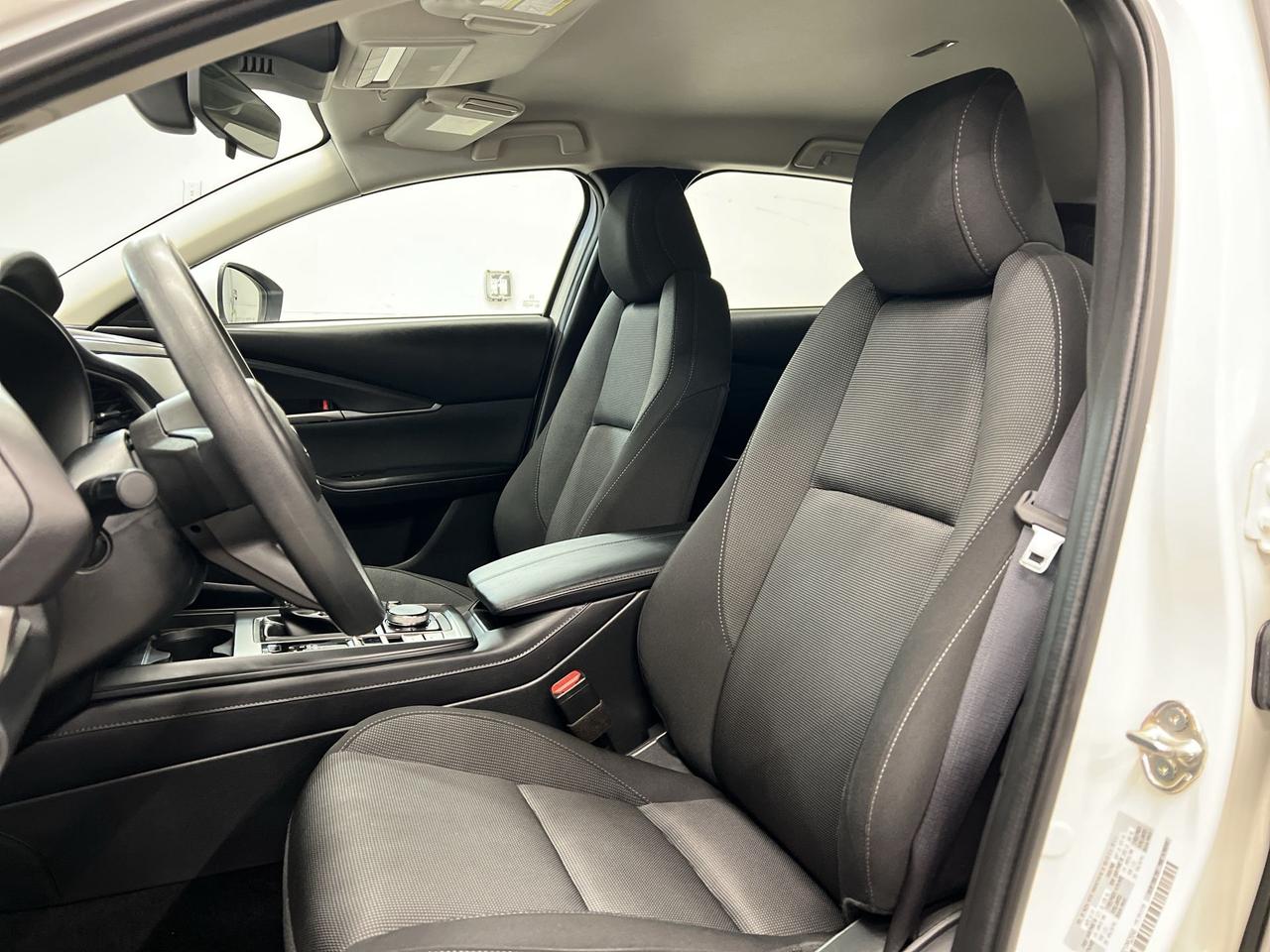 2023 Mazda CX-30 AWD | ONLY 6,300KMS! | HTD SEATS |CARPLAY | ALLOYS Photo