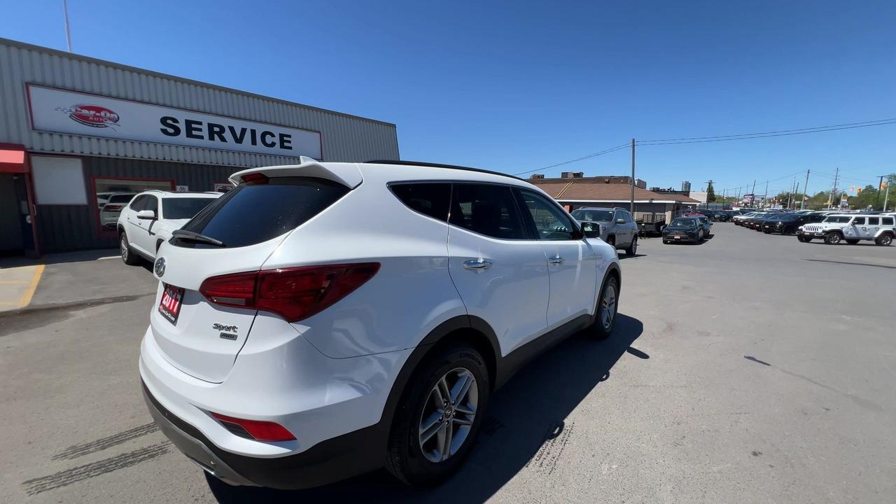 2017 Hyundai Santa Fe Sport PREMIUM AWD | LOW KMS!! | HTD SEATS | BLIND SPOT Photo