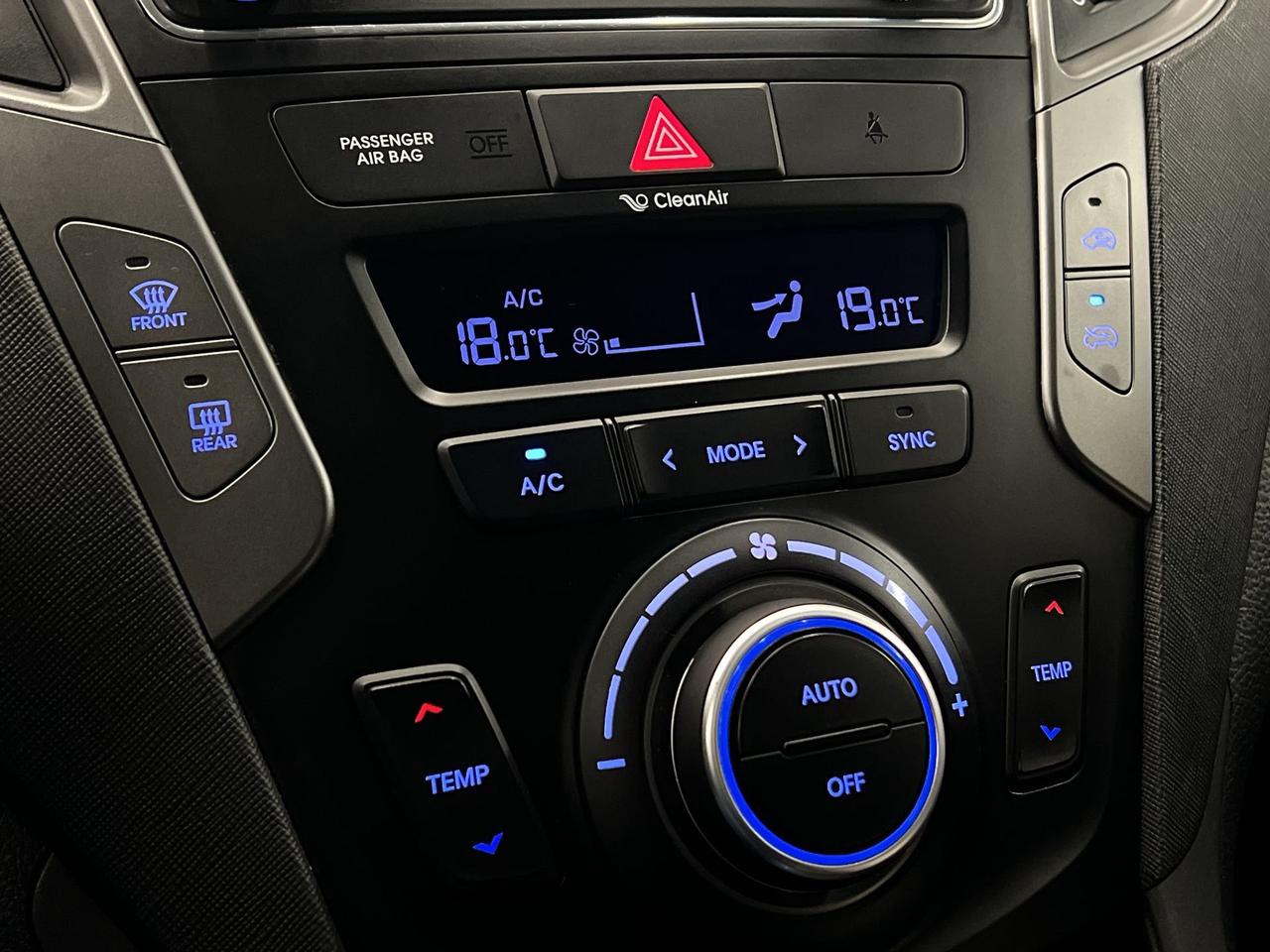 2017 Hyundai Santa Fe Sport PREMIUM AWD | LOW KMS!! | HTD SEATS | BLIND SPOT Photo