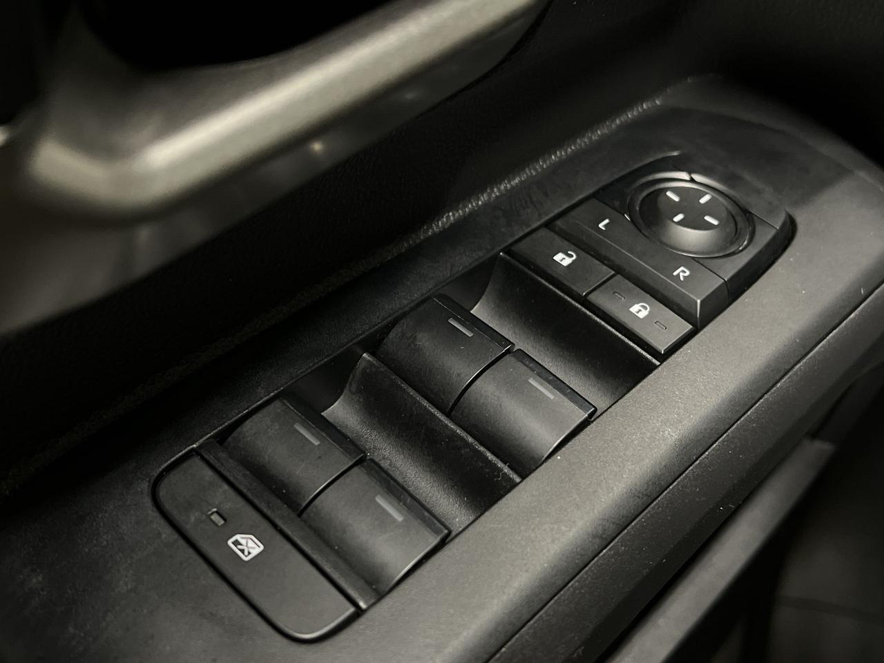 2024 Toyota Tacoma TRD SPORT 4X4 | DBL CAB |HTD SEATS | CARPLAY | A/C Photo