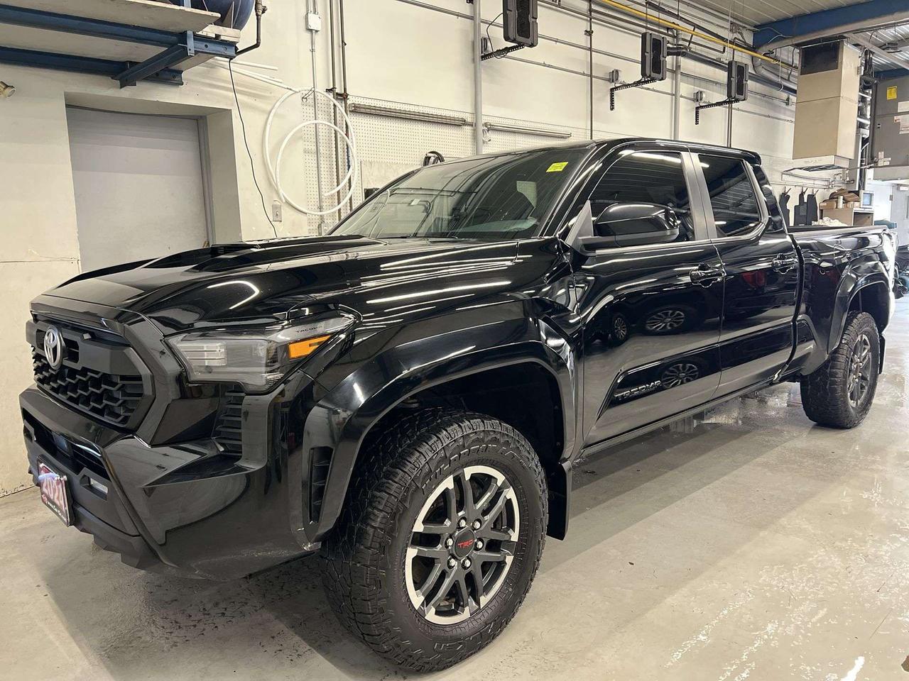 2024 Toyota Tacoma TRD SPORT 4X4 | DBL CAB |HTD SEATS | CARPLAY | A/C Photo