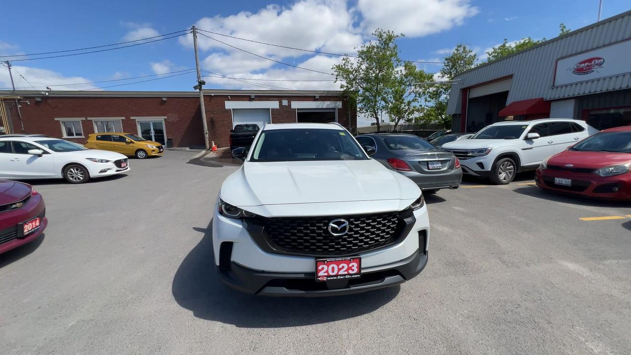 2023 Mazda CX-50 AWD | ONLY 33,000KMS! | HTD LEATHER | PANO ROOF Photo