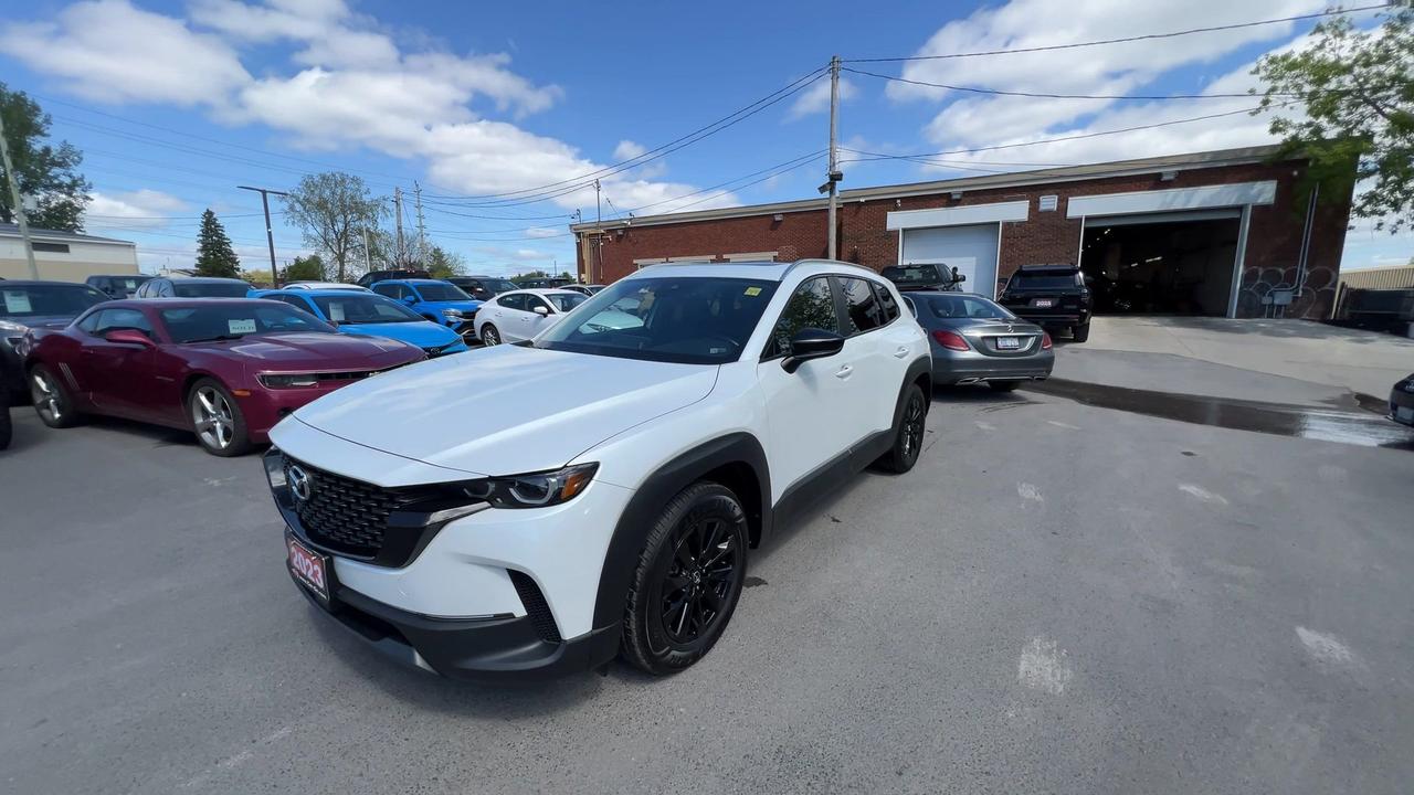 2023 Mazda CX-50 AWD | ONLY 33,000KMS! | HTD LEATHER | PANO ROOF Photo