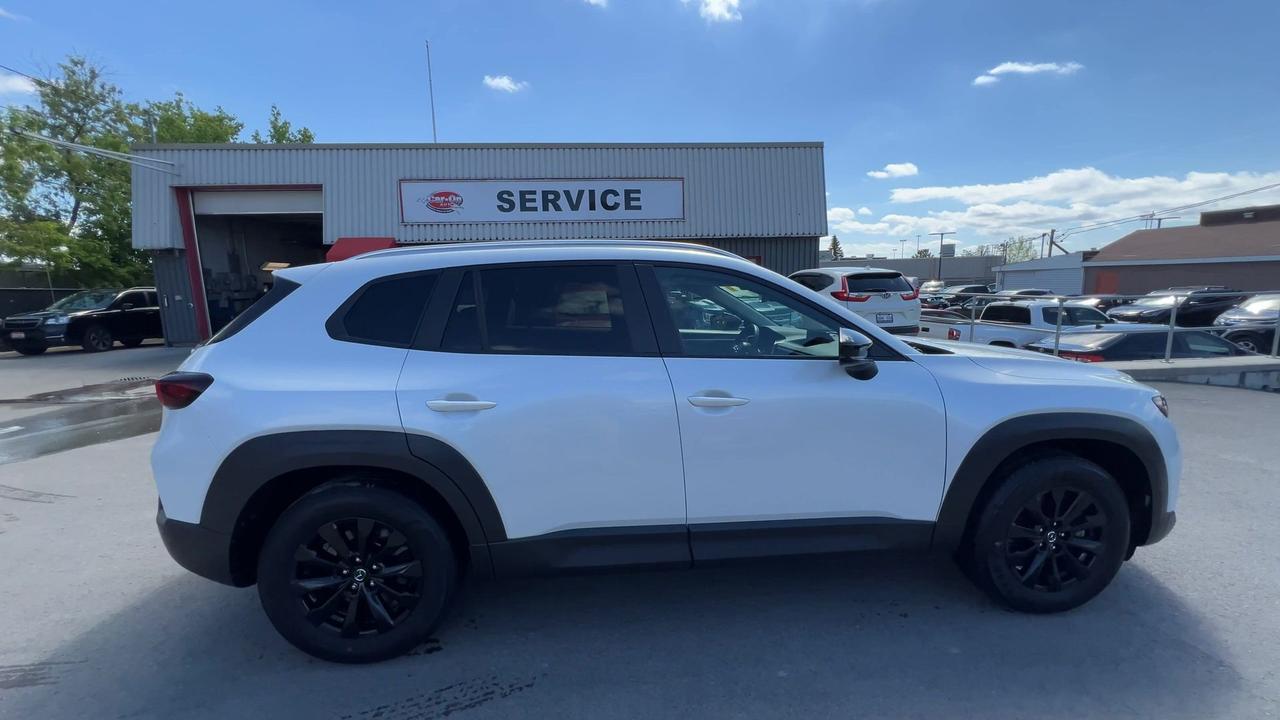 2023 Mazda CX-50 AWD | ONLY 33,000KMS! | HTD LEATHER | PANO ROOF Photo