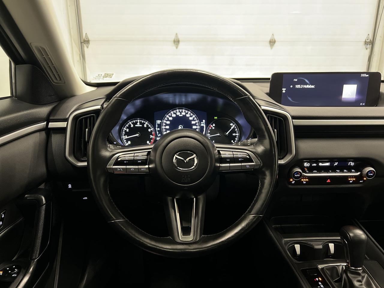2023 Mazda CX-50 AWD | ONLY 33,000KMS! | HTD LEATHER | PANO ROOF Photo