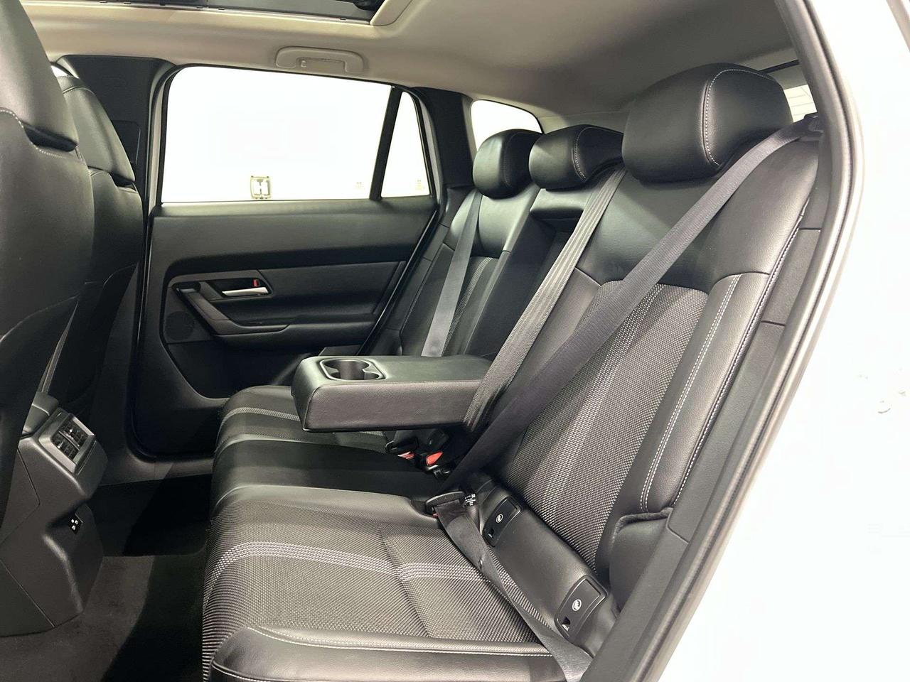 2023 Mazda CX-50 AWD | ONLY 33,000KMS! | HTD LEATHER | PANO ROOF Photo