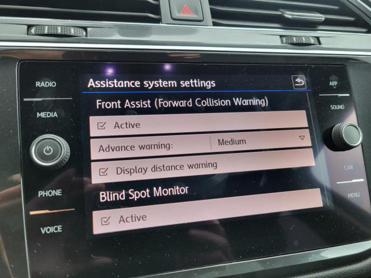 2018 Volkswagen Tiguan COMFORTLINE Photo