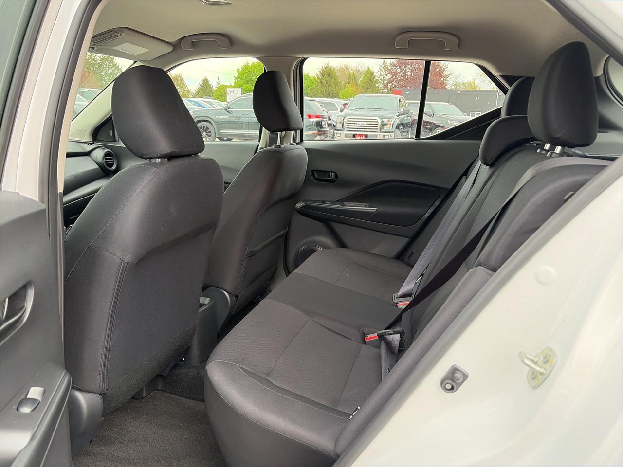 2024 Nissan Kicks S, CLEAN CARFAX, BALANCE OF FACTORY WARRANTY! - Photo #13