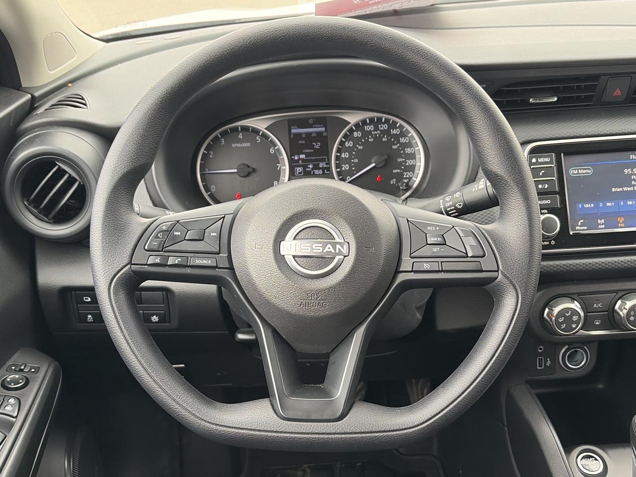 2024 Nissan Kicks S, CLEAN CARFAX, BALANCE OF FACTORY WARRANTY! - Photo #15