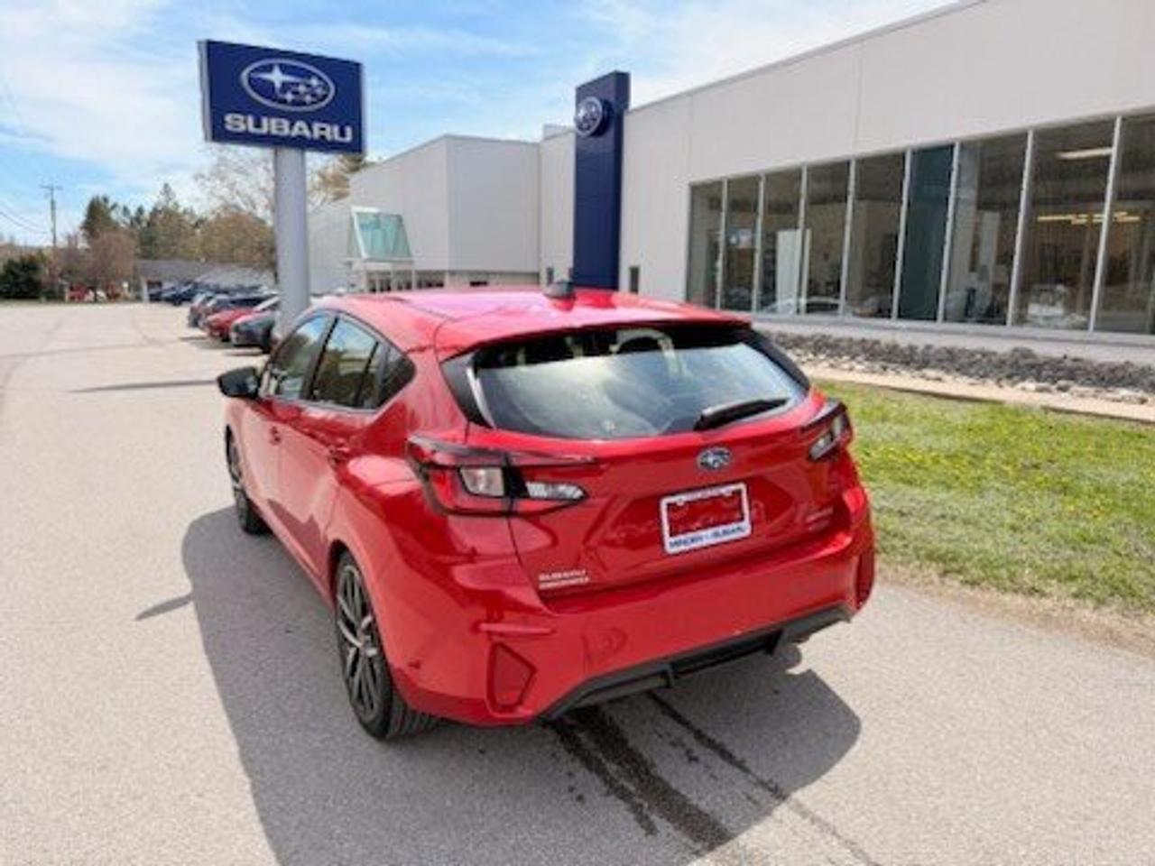 2024 Subaru Impreza Sport-tech Photo2