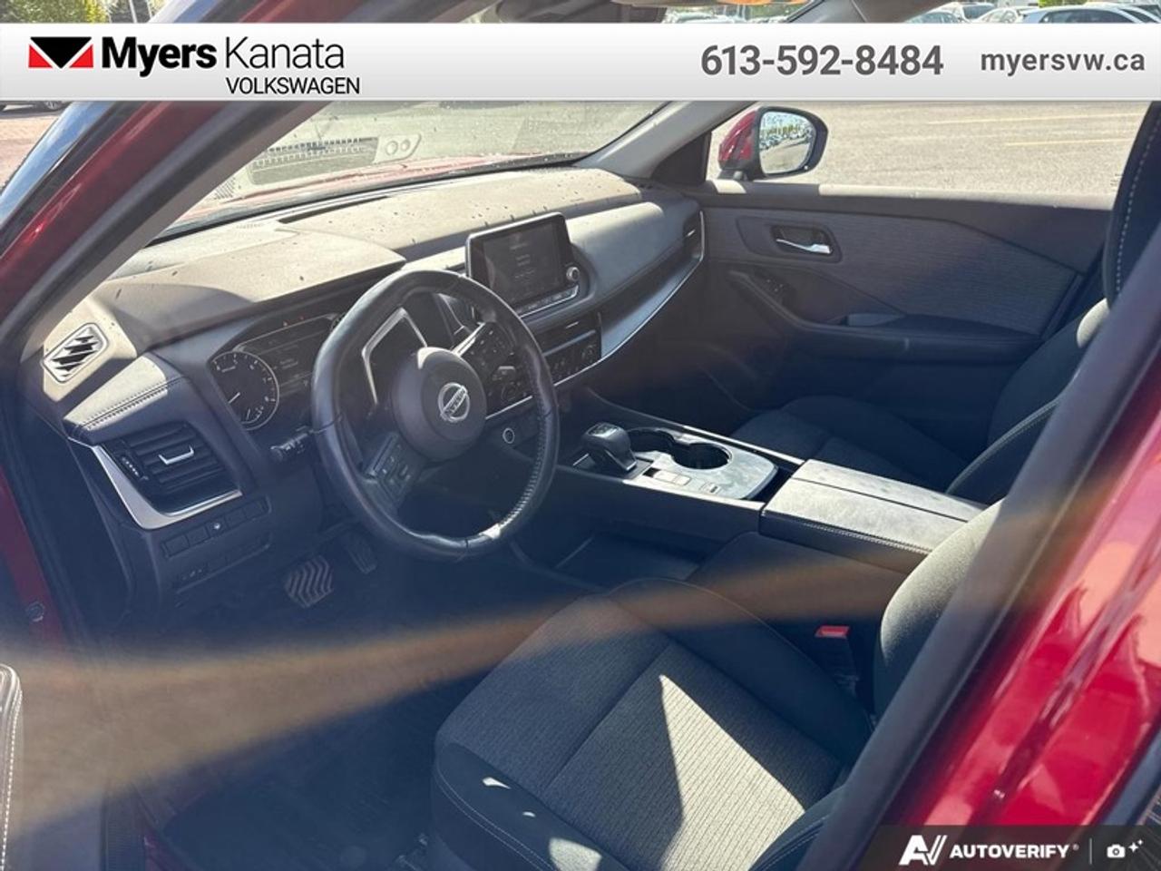 2021 Nissan Rogue SV  - Sunroof -  Heated Seats Photo