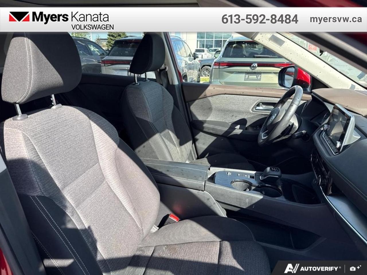 2021 Nissan Rogue SV  - Sunroof -  Heated Seats Photo