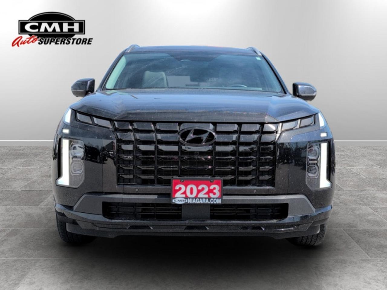 2023 Hyundai PALISADE Urban  *CLEAN CARFAX - ONE OWNER* Photo