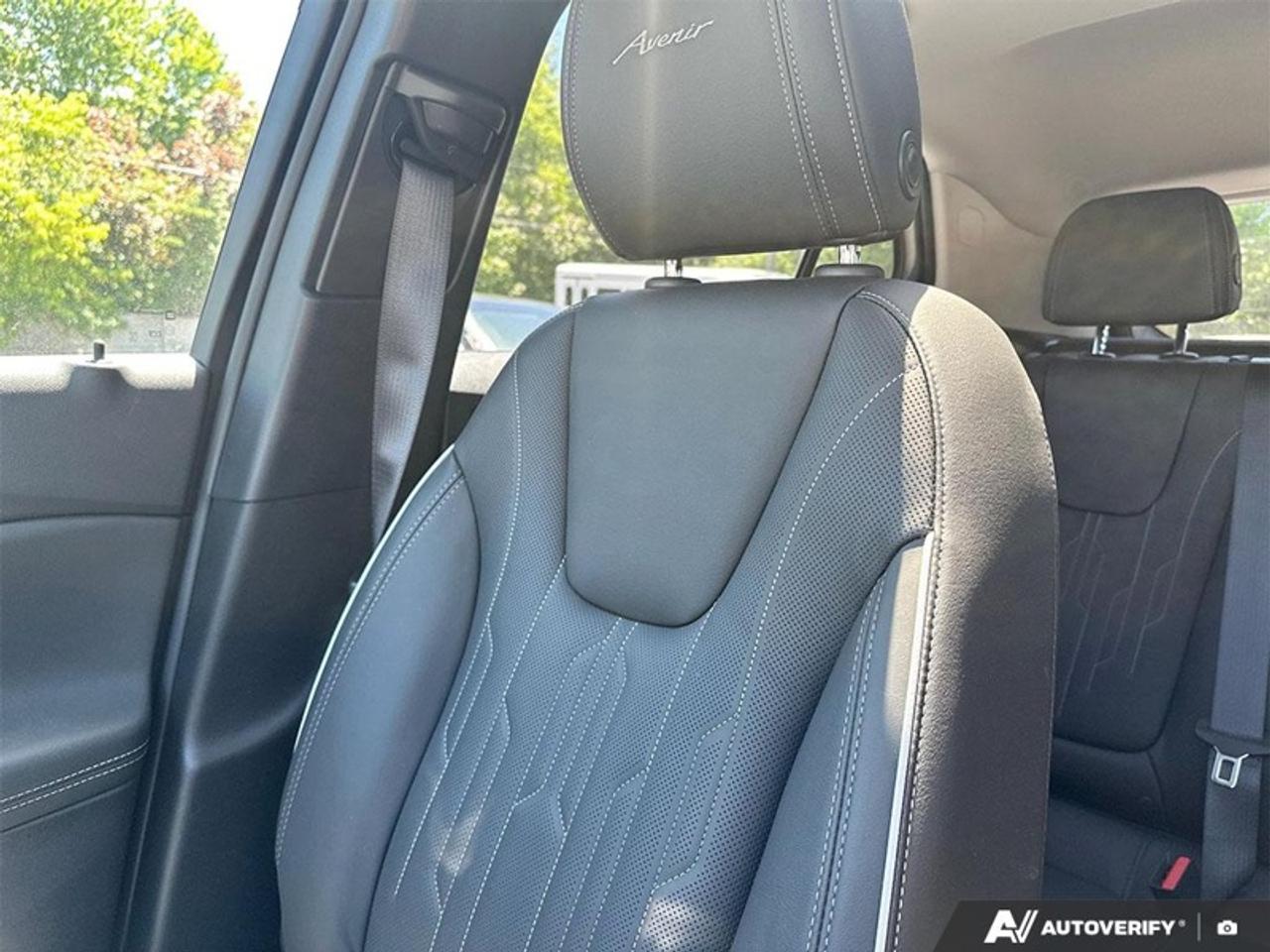 2026 Buick Encore GX Avenir  AVENIR, MOONROOF, TECH PACK Photo