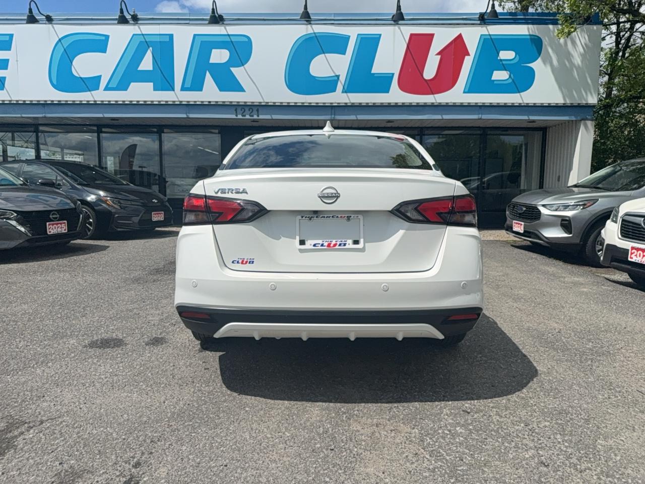 2025 Nissan Versa SV