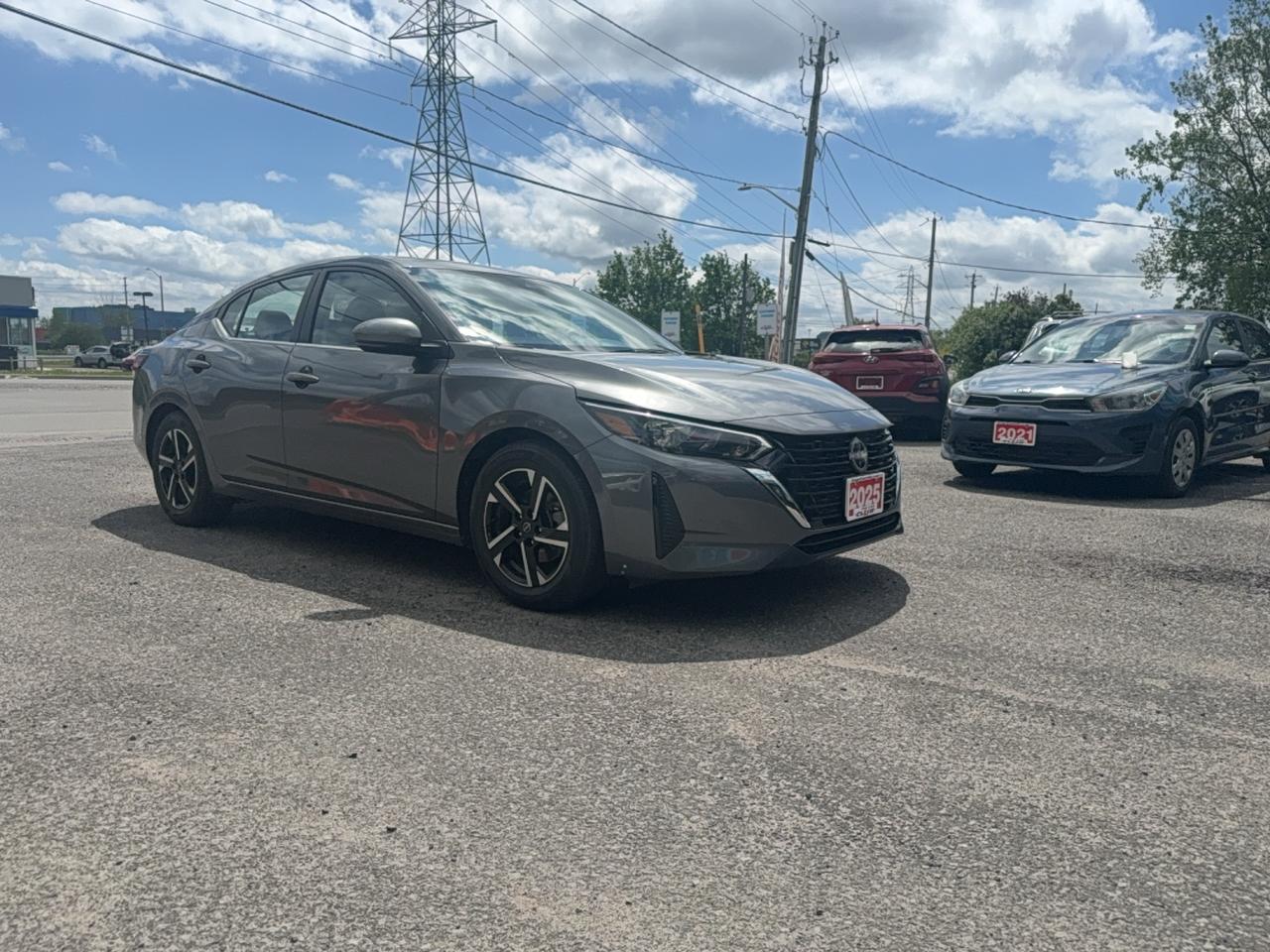 2025 Nissan Sentra SV Photo