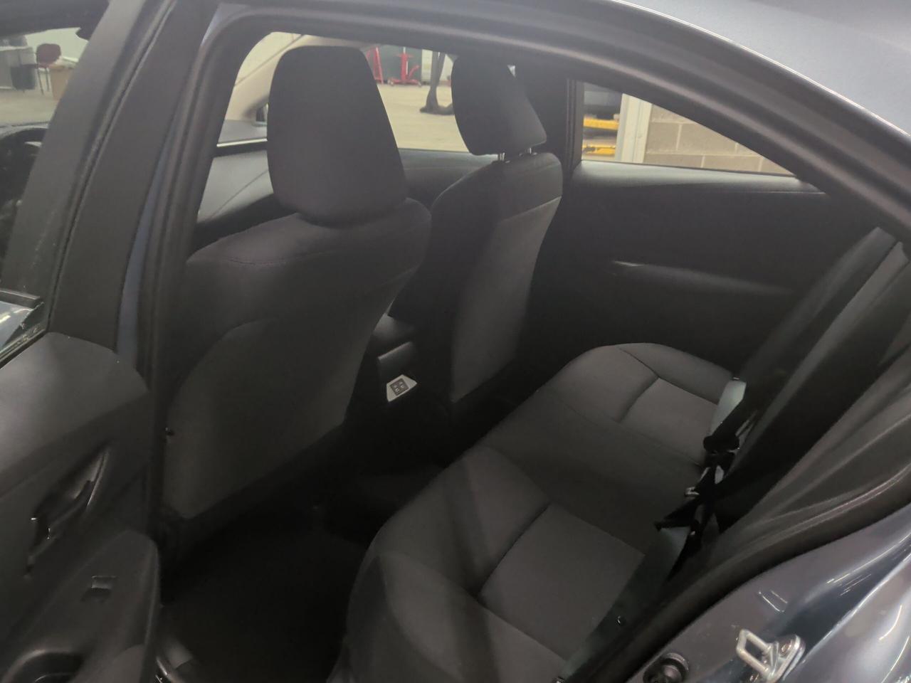 2025 Toyota Corolla LE Photo