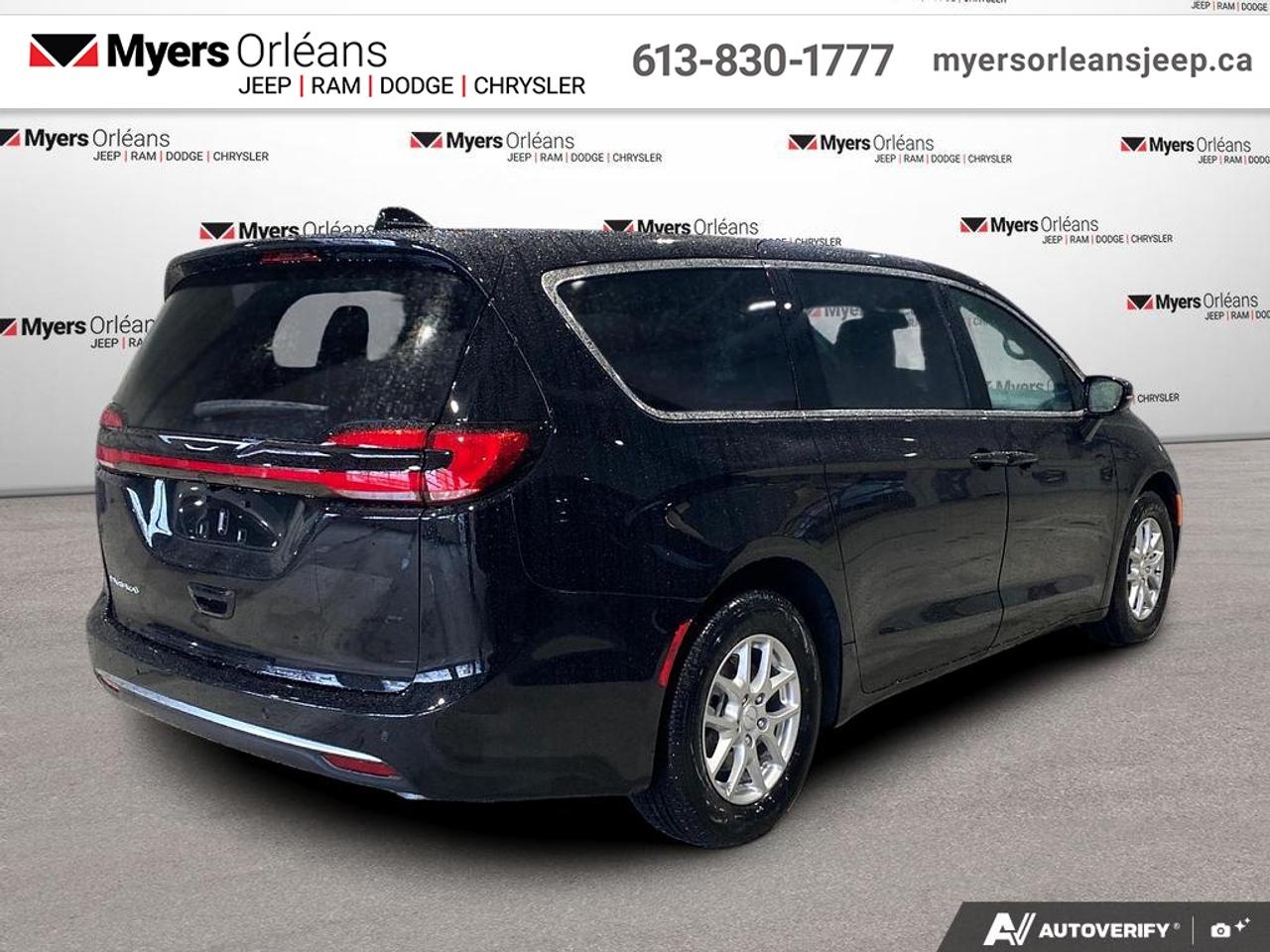 2027 Chrysler Pacifica Select  - $161.45 /Wk Photo4