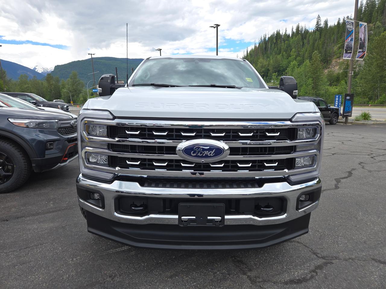 2026 Ford F-350 Super Duty SRW Lariat Photo4