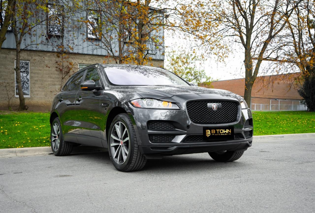 2019 Jaguar F-PACE Prestige Photo2