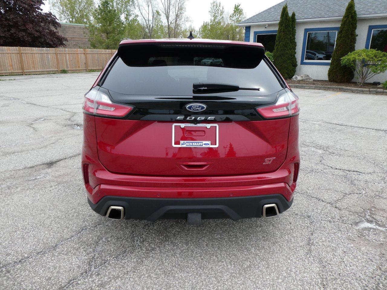 2022 Ford Edge ST | Heated Seats | Backup Cam | Nav | Photo
