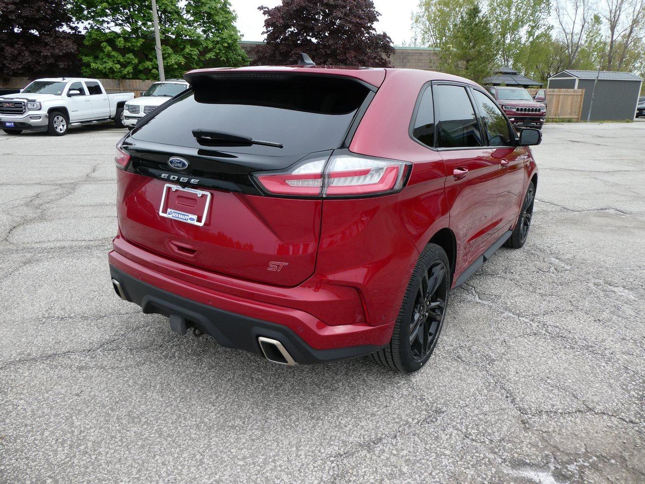2022 Ford Edge ST | Heated Seats | Backup Cam | Nav | Photo