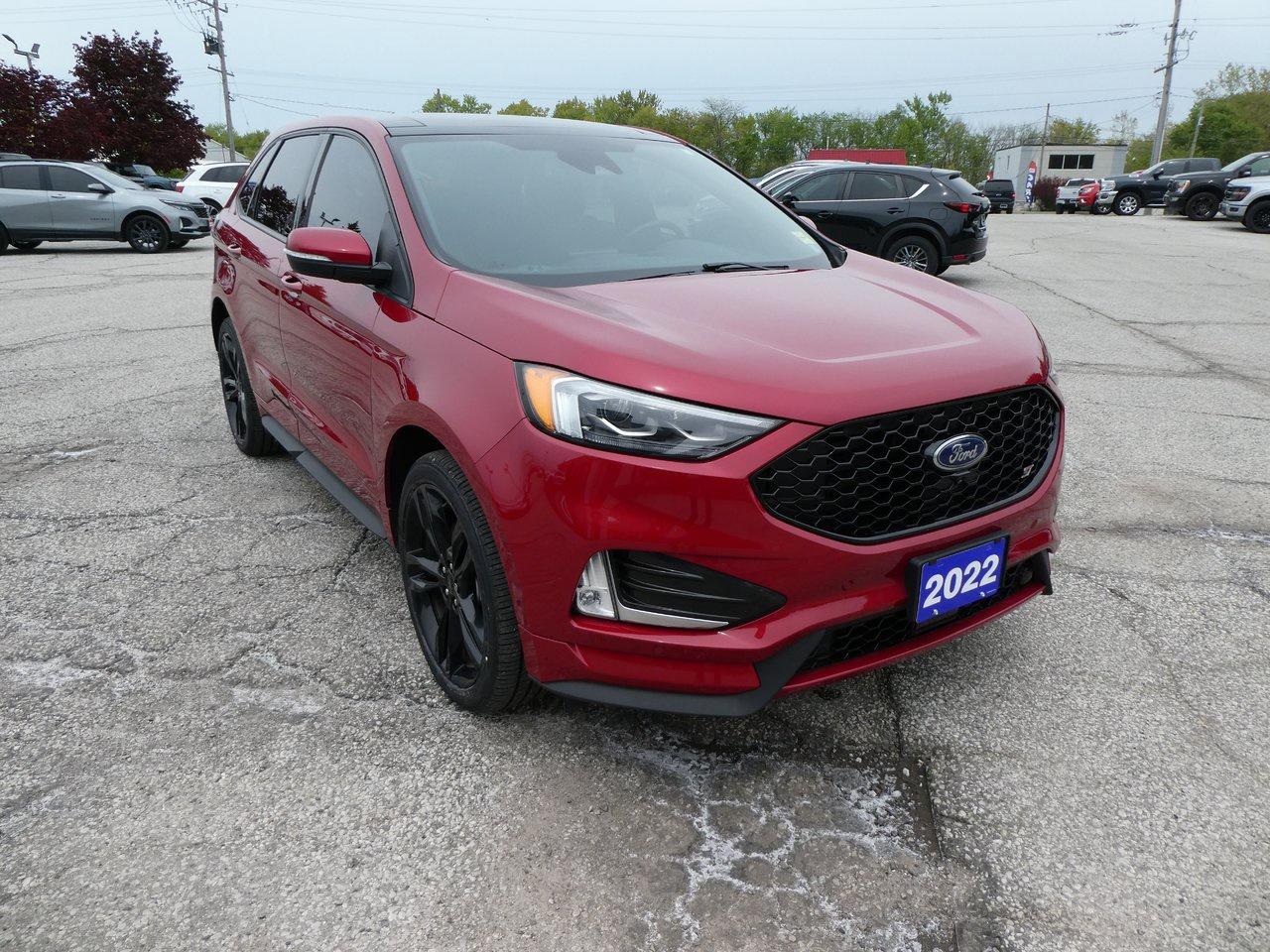 2022 Ford Edge ST | Heated Seats | Backup Cam | Nav | Photo