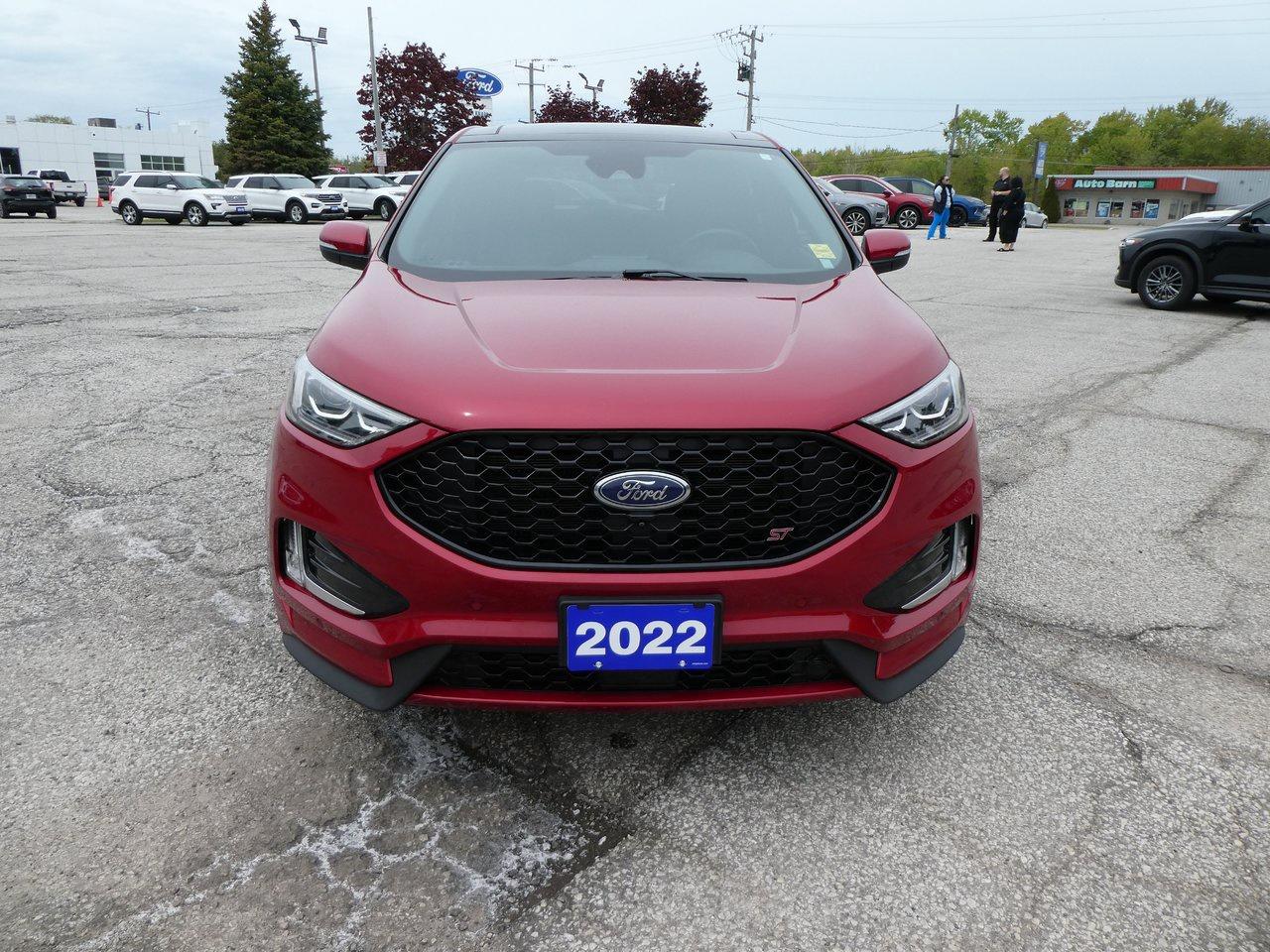 2022 Ford Edge ST | Heated Seats | Backup Cam | Nav | Photo