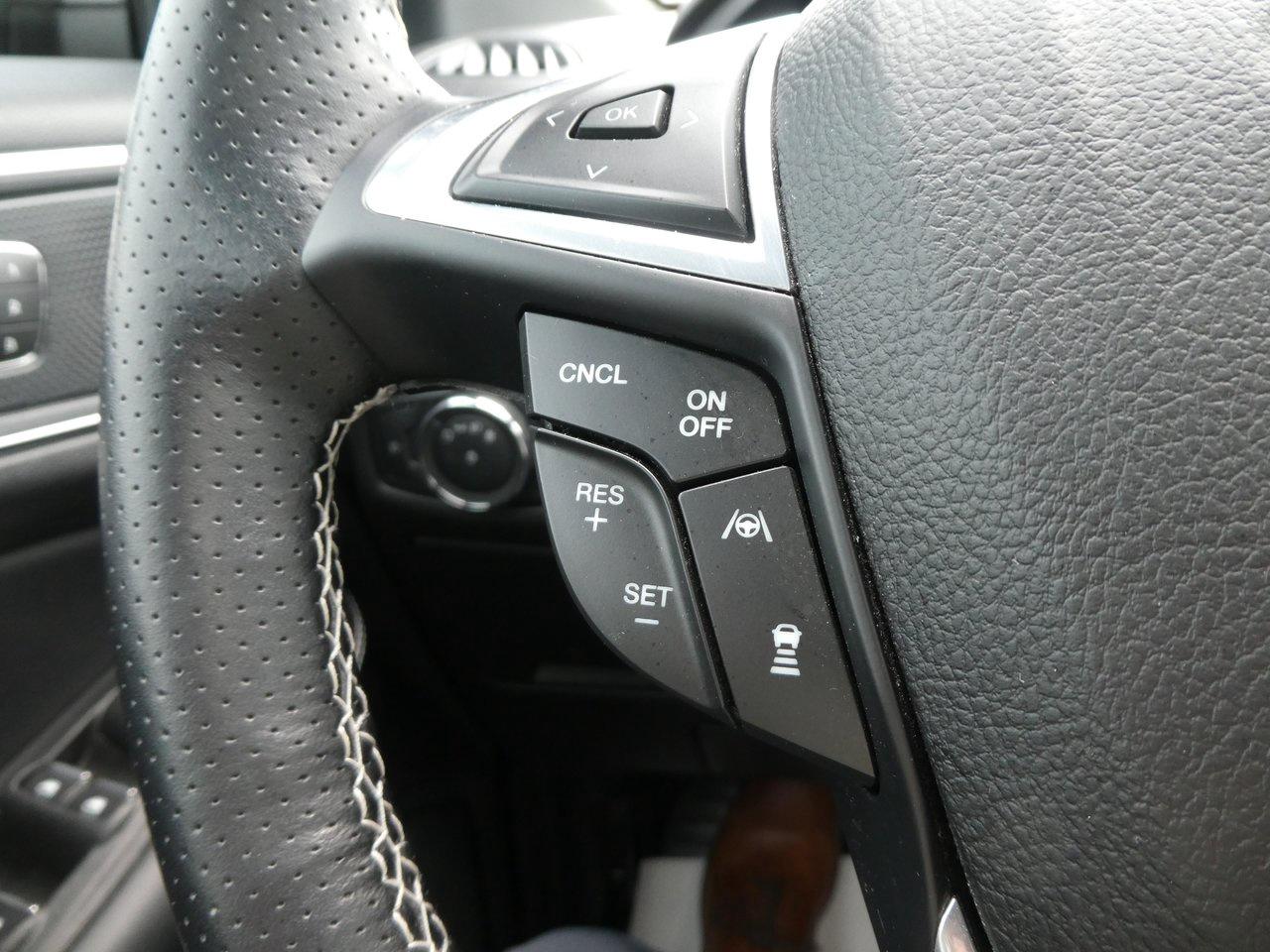 2022 Ford Edge ST | Heated Seats | Backup Cam | Nav | Photo