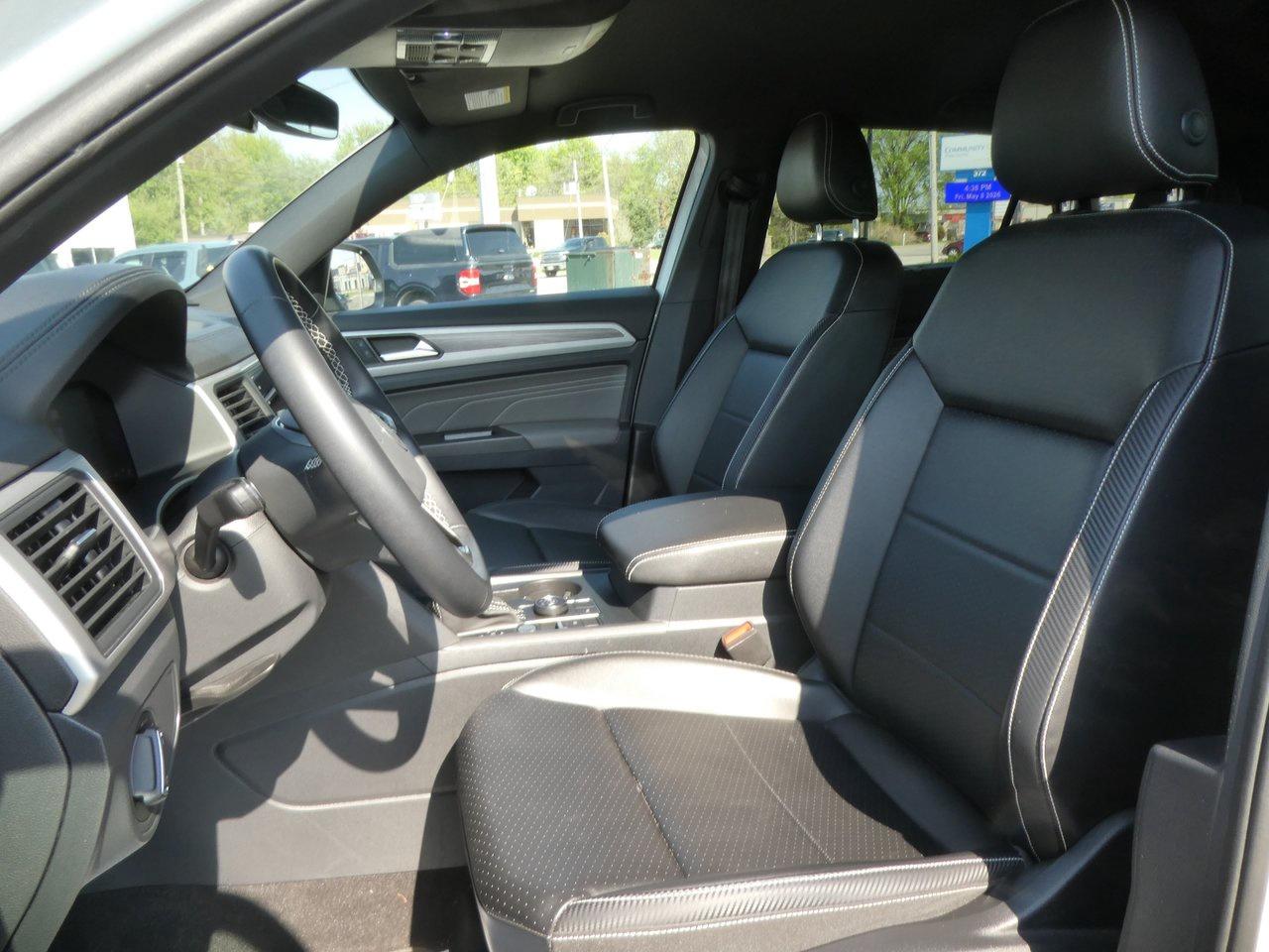 2022 Volkswagen Atlas Cross Sport Comfortline | Heated Seats | Remote Start | Back Up Cam Photo