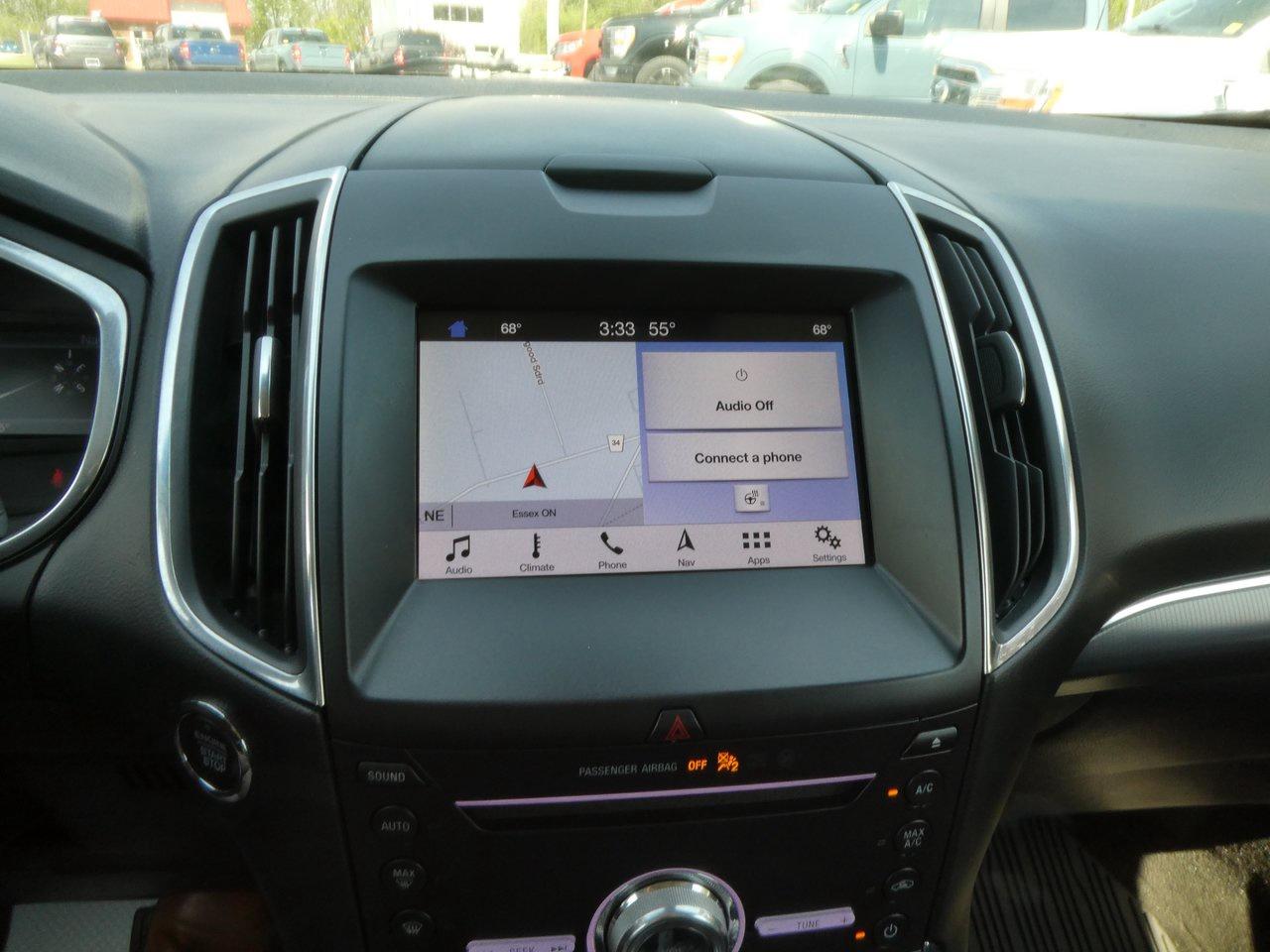 2019 Ford Edge Titanium | Heated Seats | Backup Cam | Nav | Photo