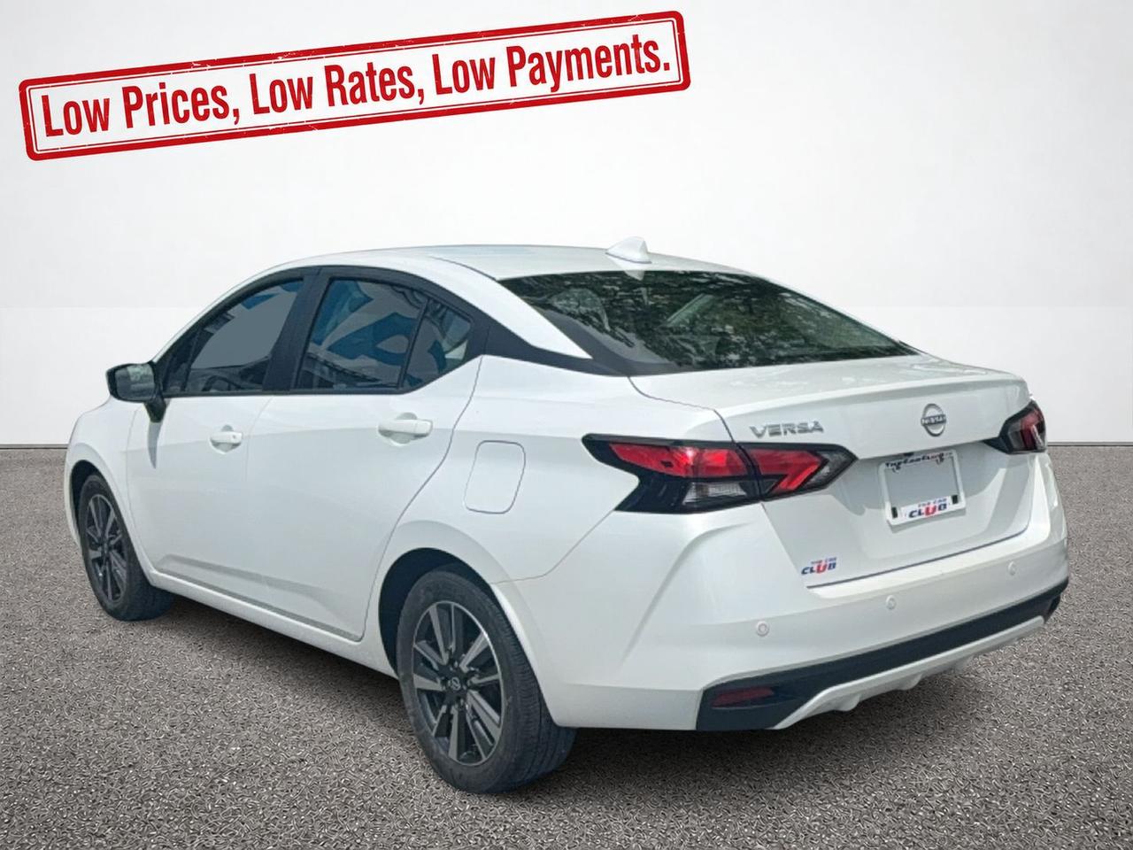 2025 Nissan Versa SV