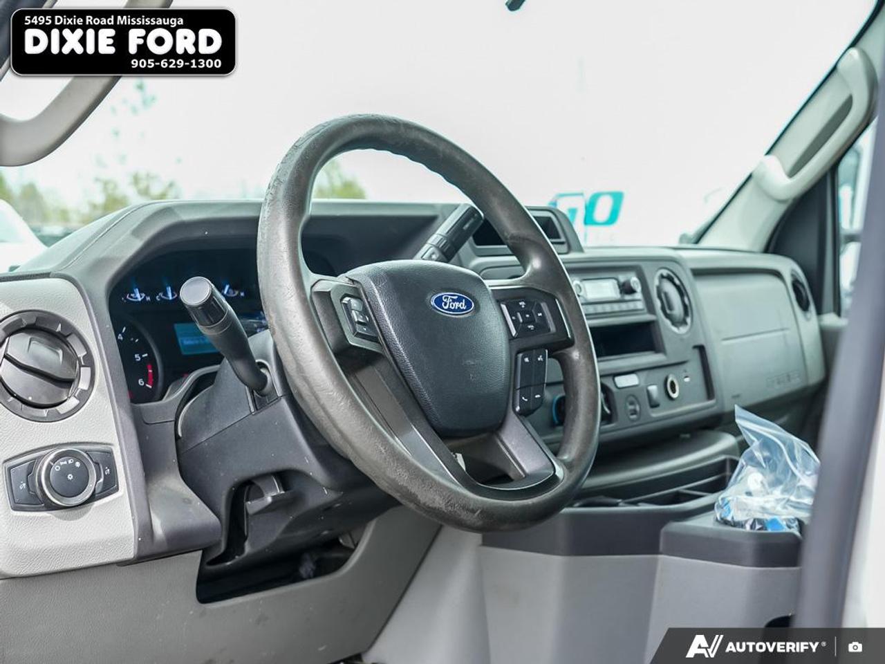 2022 Ford E-Series Cutaway  Photo