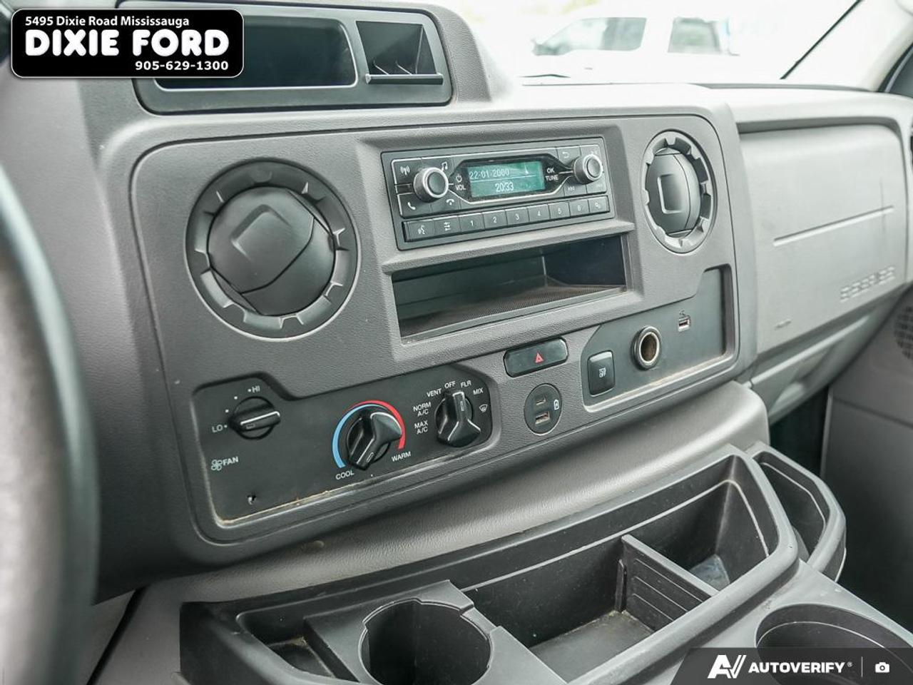2022 Ford E-Series Cutaway  Photo