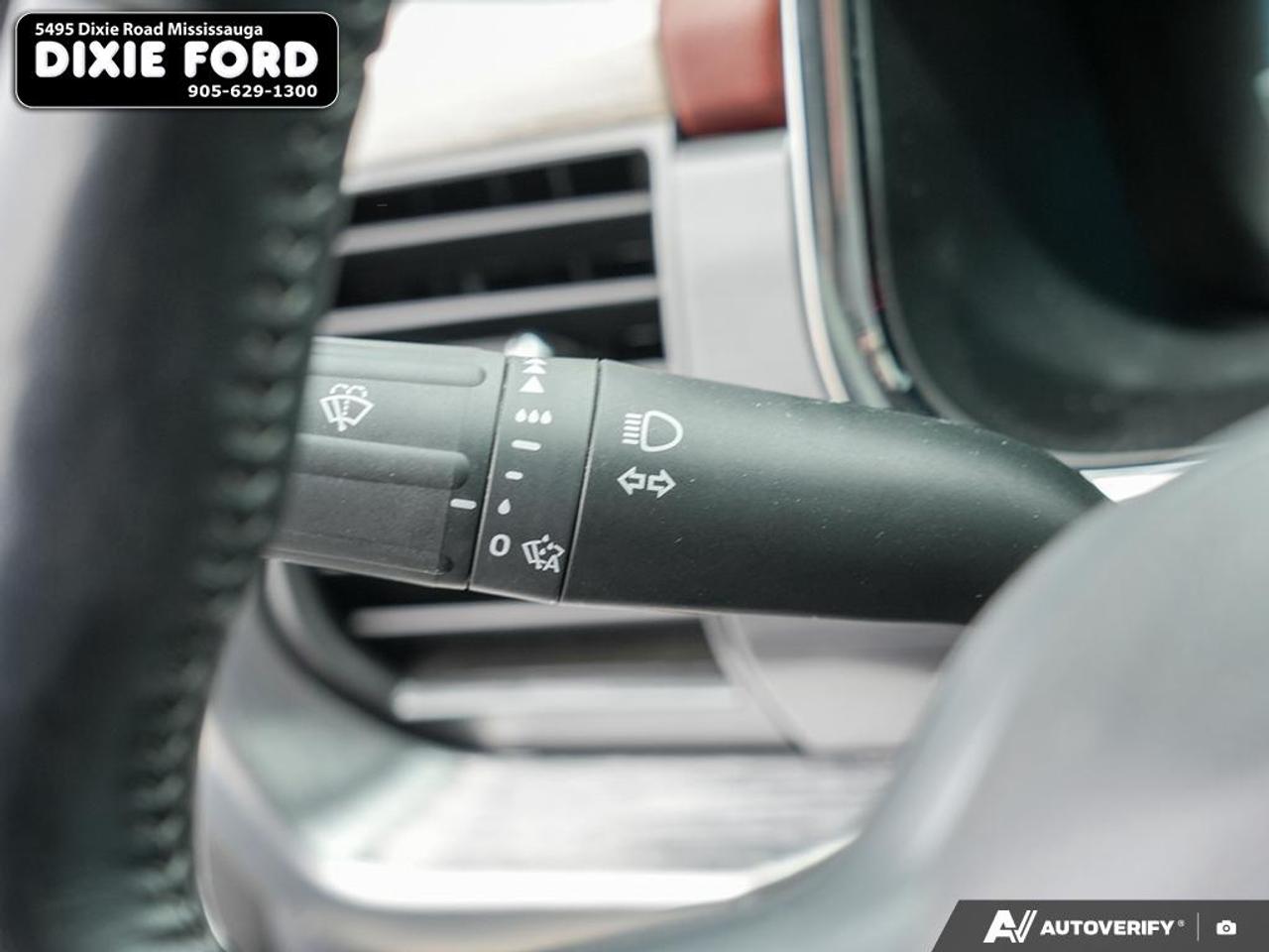 2023 Ford F-150 Lariat Photo