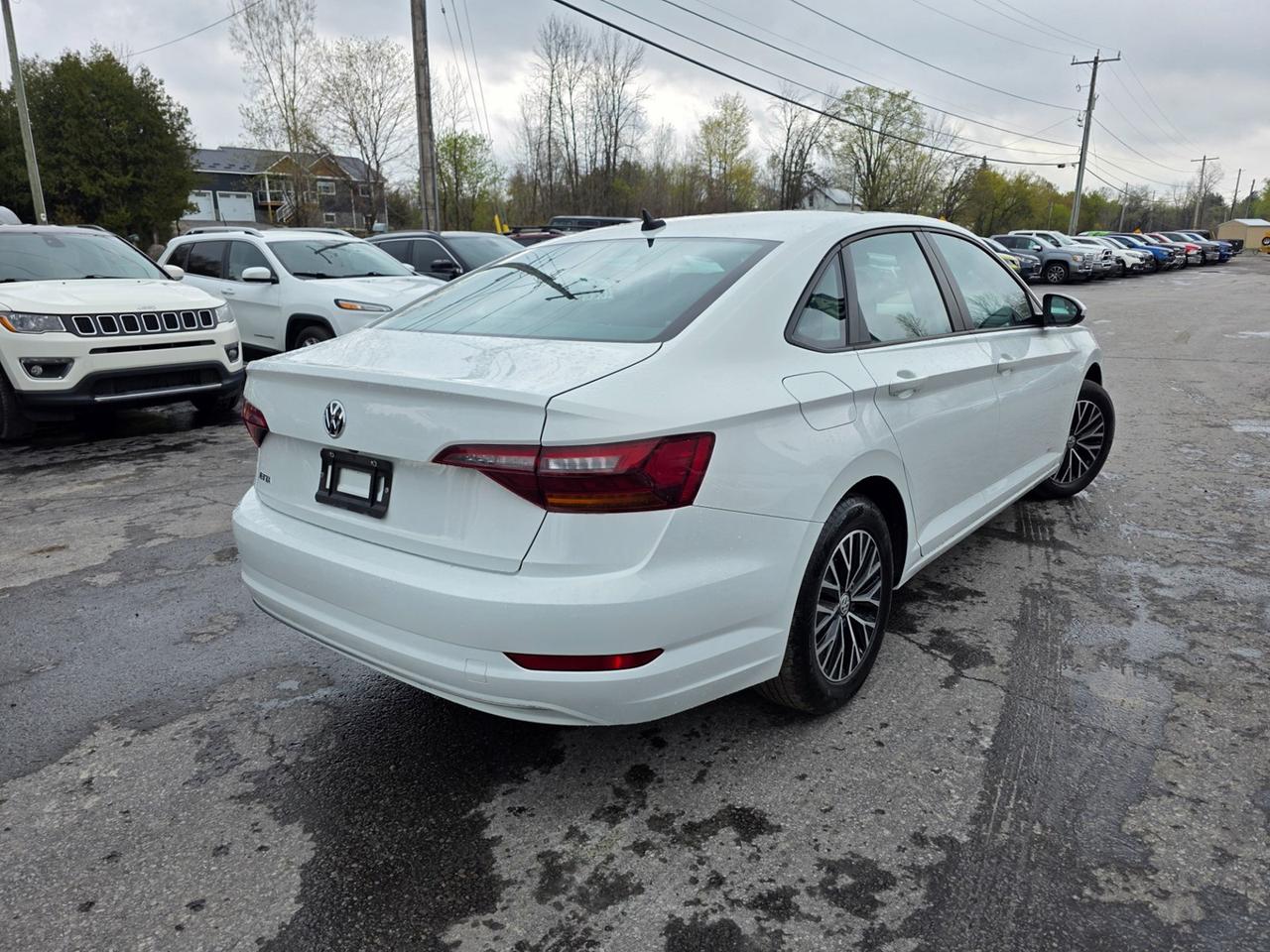 2019 Volkswagen Jetta HIGHLINE Photo4