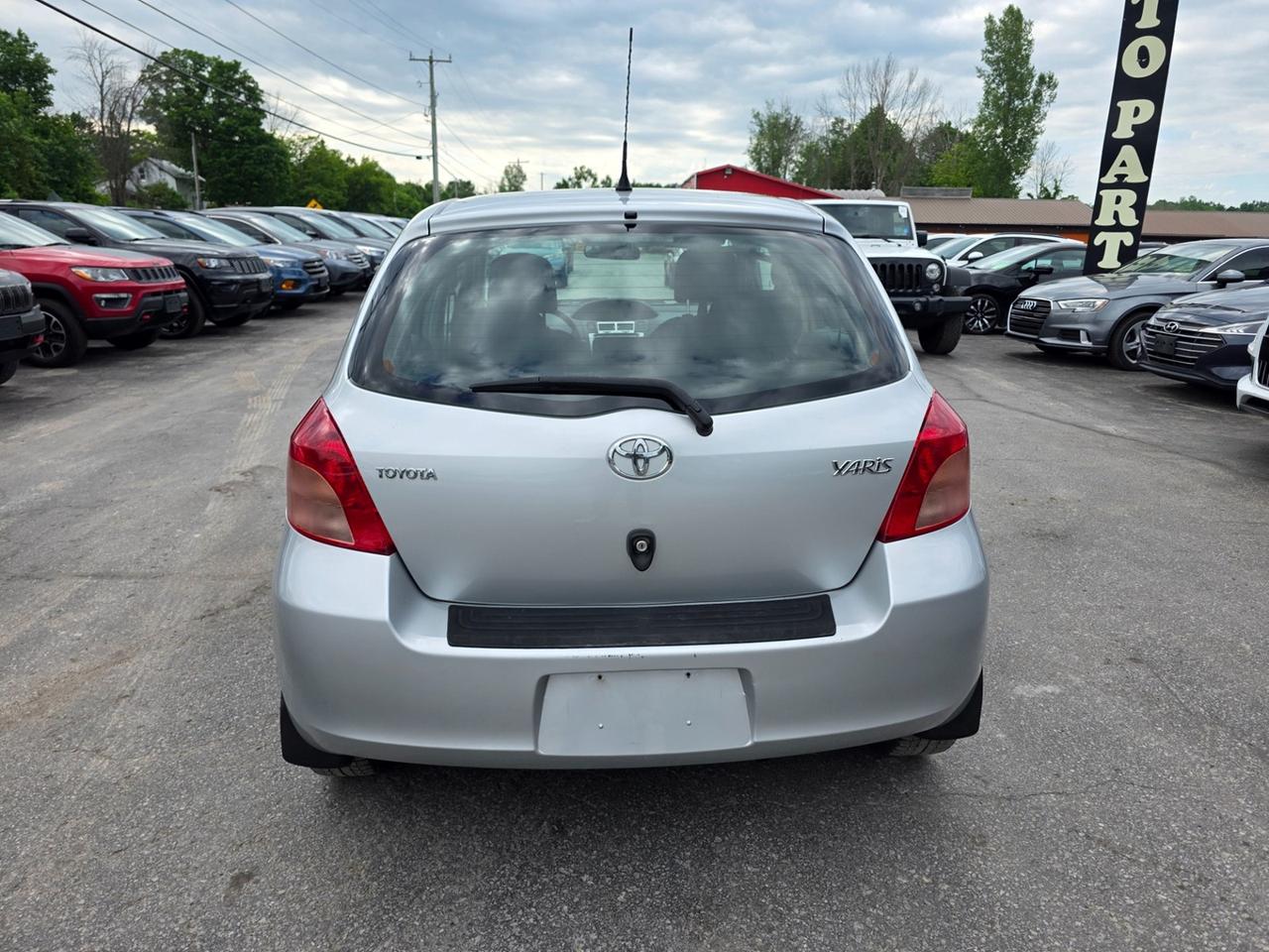 2007 Toyota Yaris S Photo3