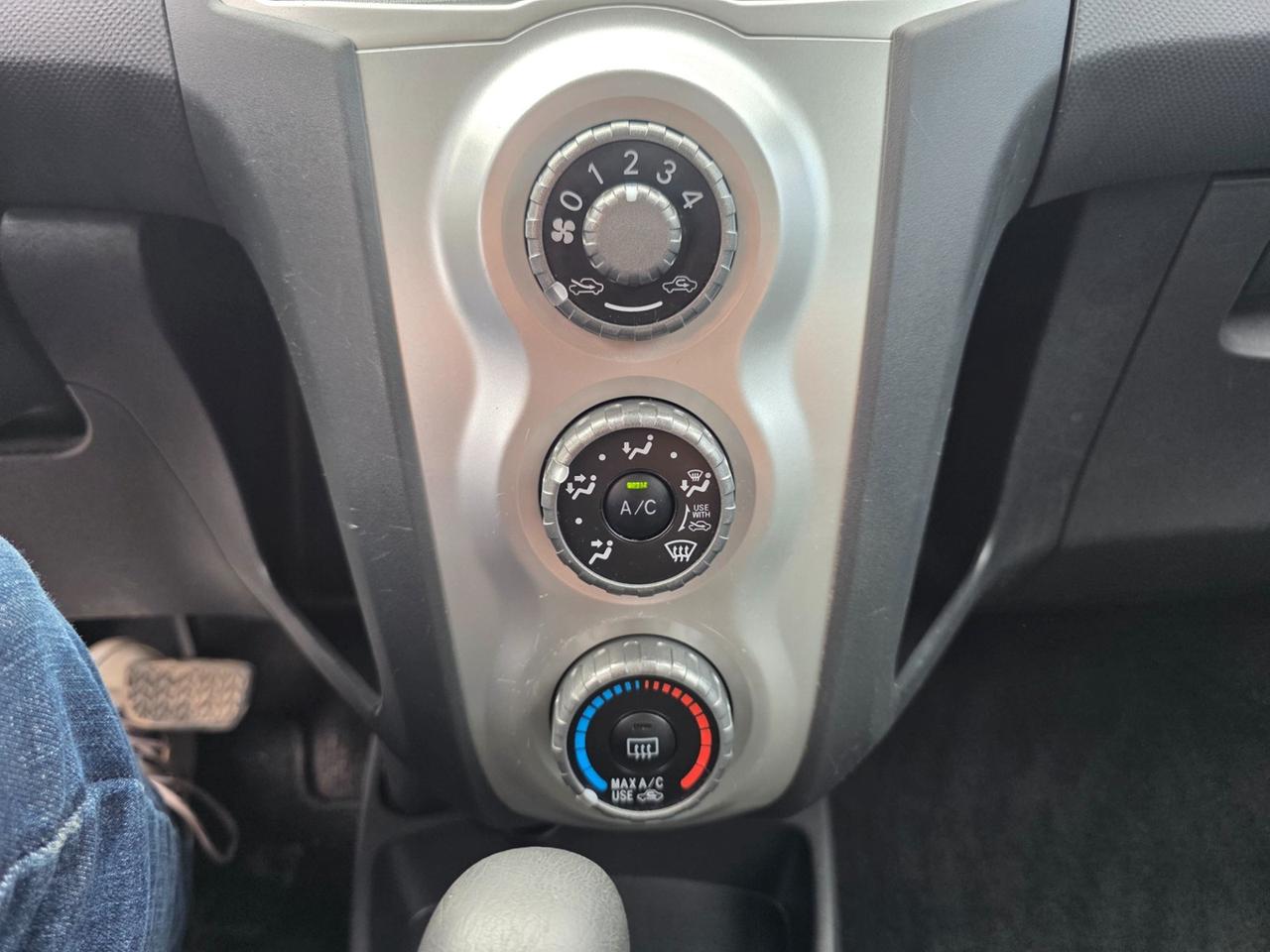 2007 Toyota Yaris S Photo