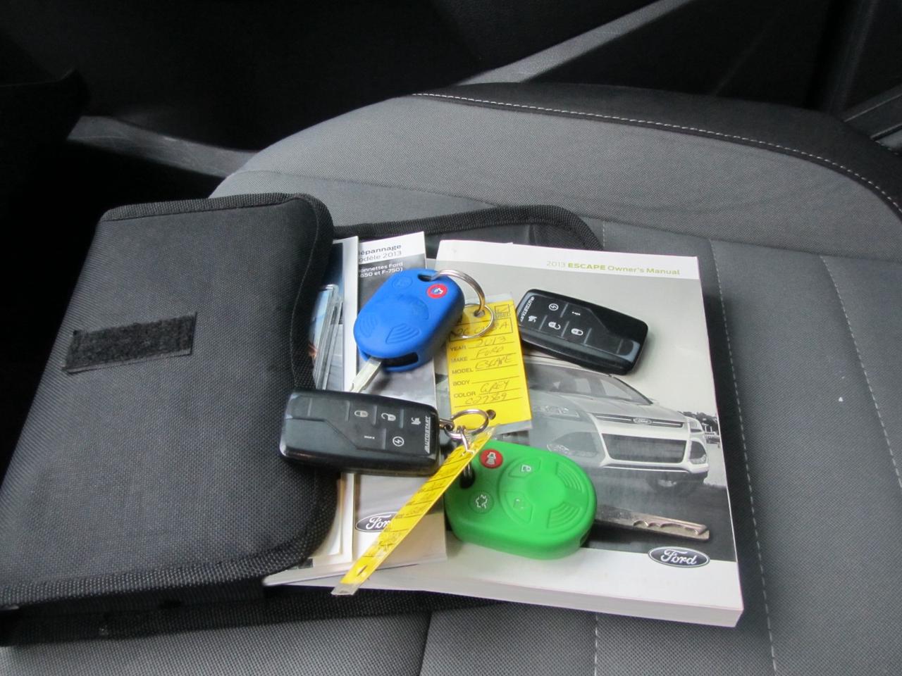 2013 Ford Escape FWD 4dr SE Photo