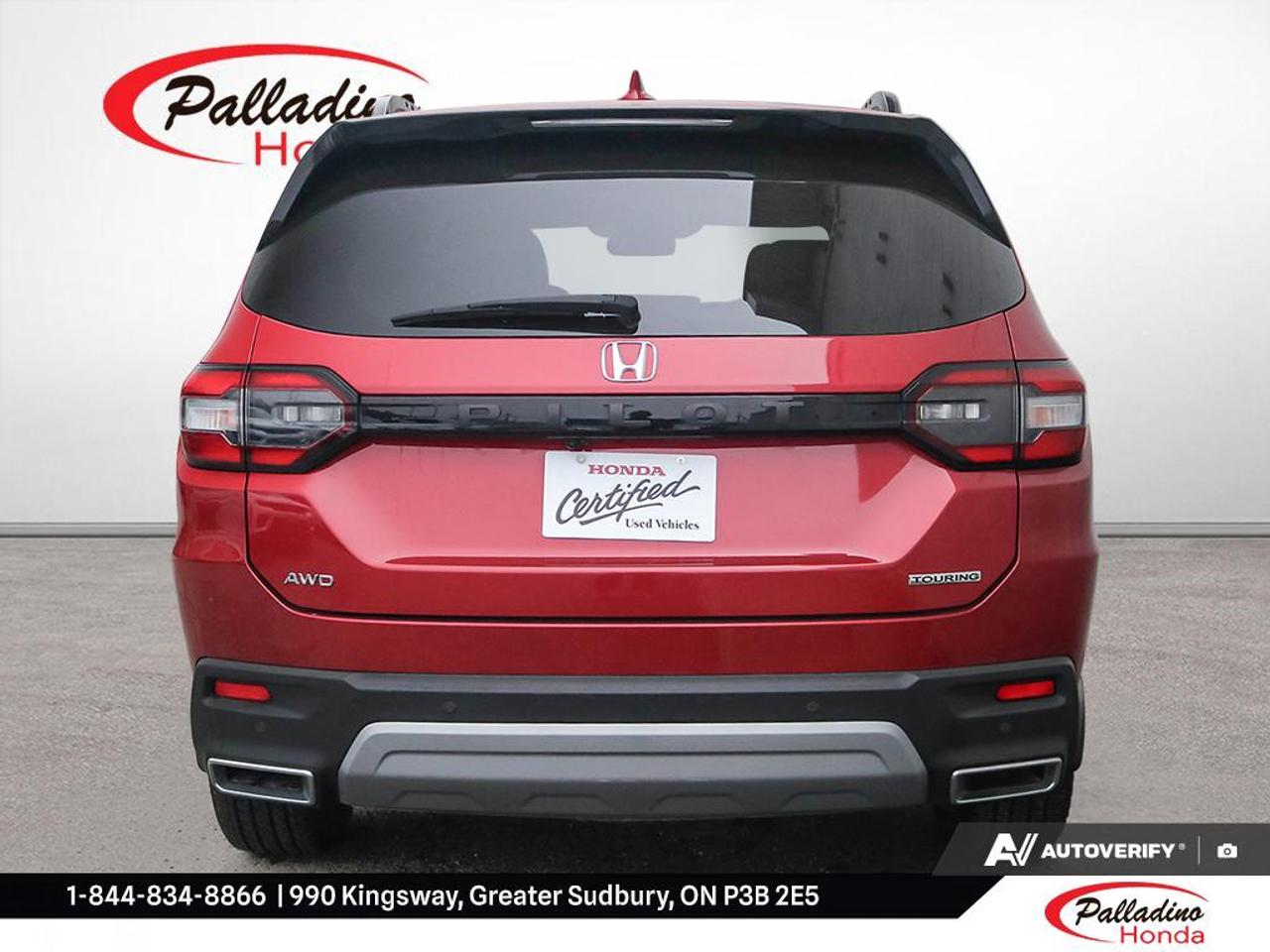 2024 Honda Pilot Touring Photo4