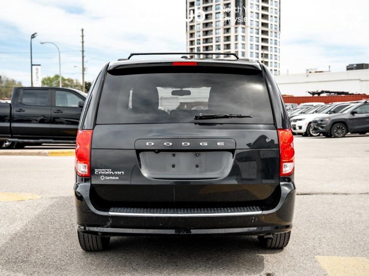 2017 Dodge Grand Caravan SXT Premium Plus Photo