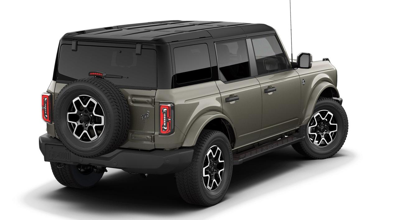 2026 Ford Bronco Outer Banks Photo