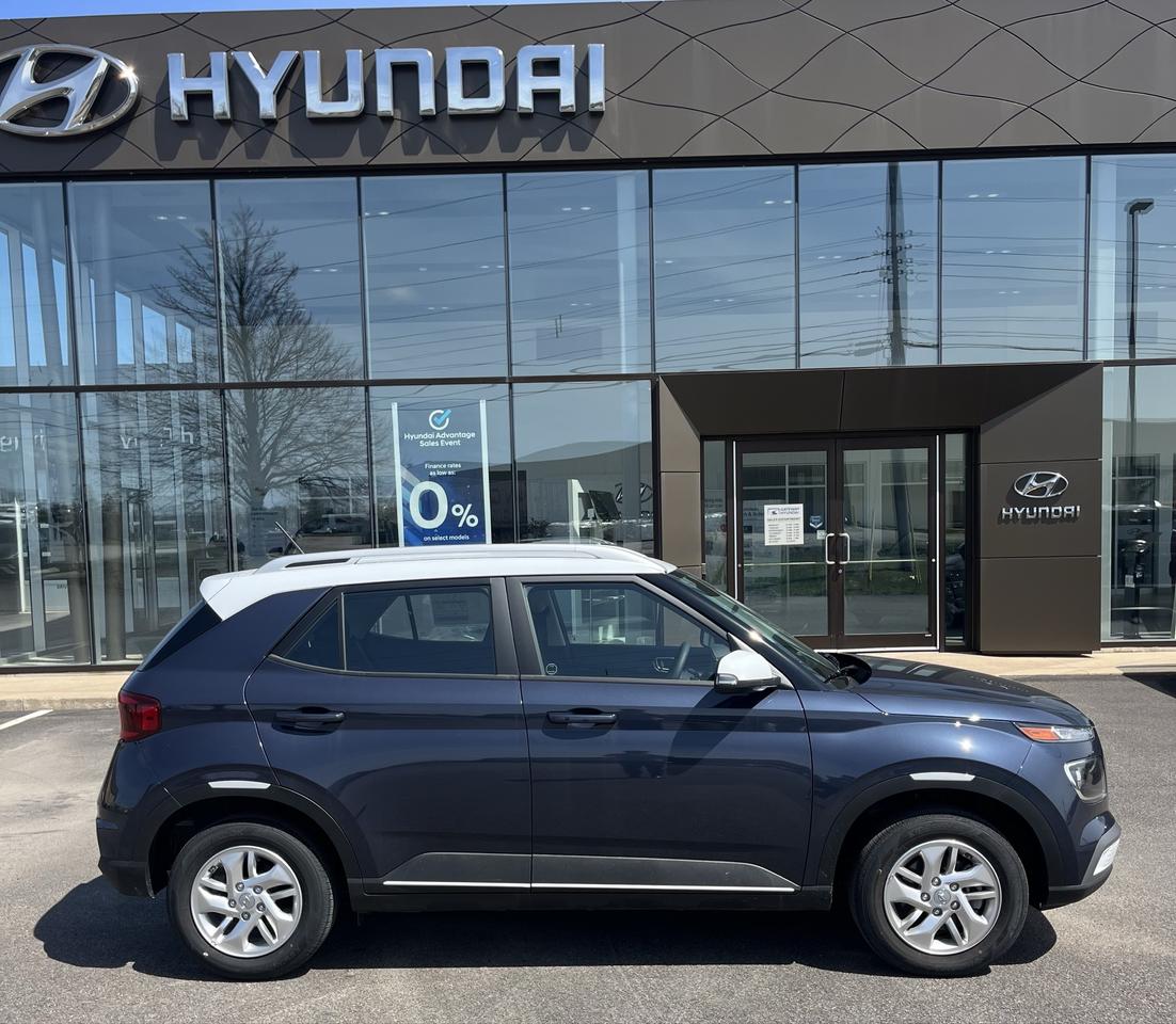 2026 Hyundai Venue Preferred TWO-TONE TWO-TONE Photo