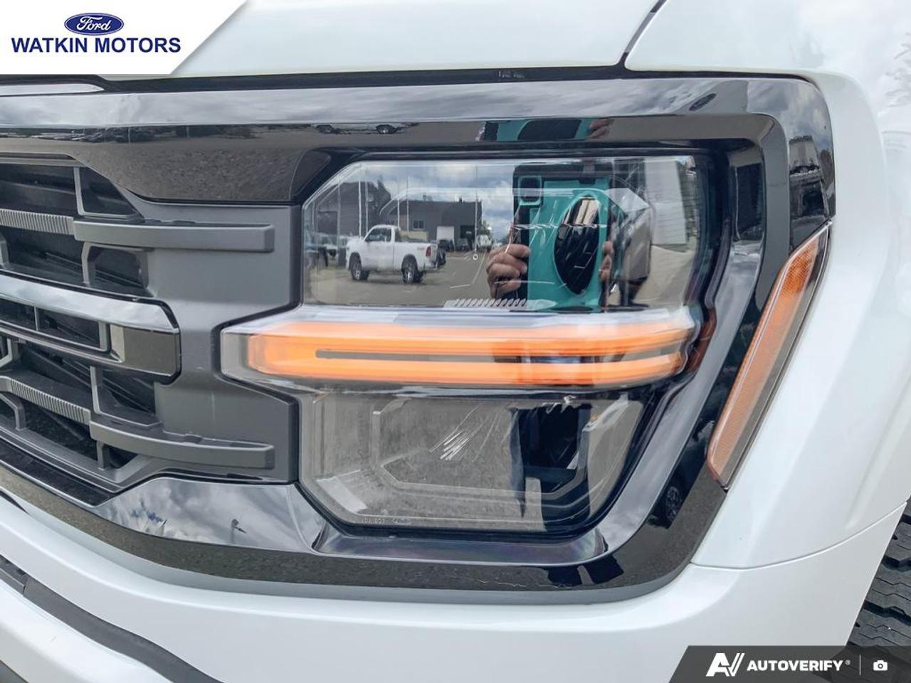 2026 Ford F-150 XLT Photo10