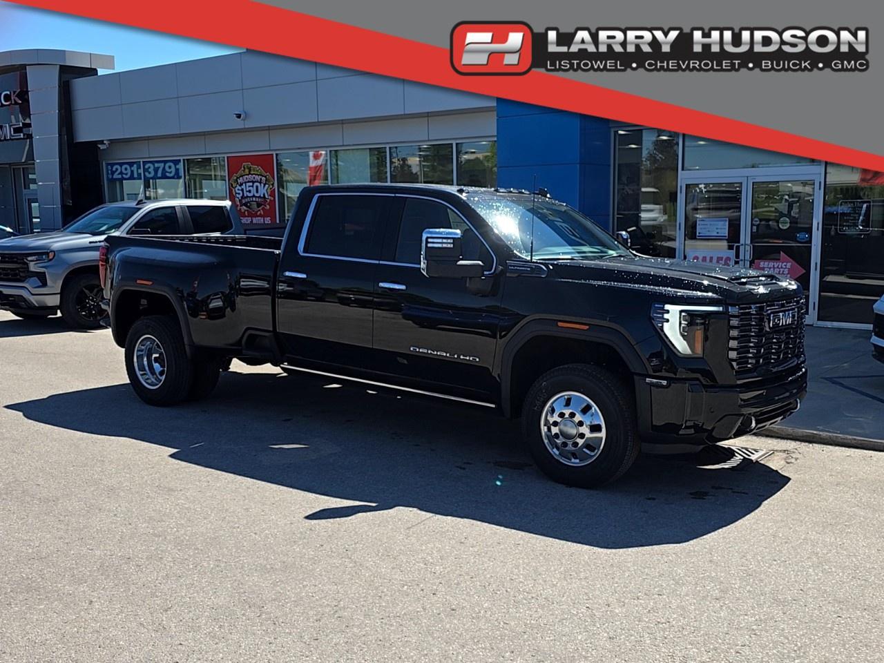 2026 GMC Sierra 3500 HD 4WD Crew Cab Long Box Denali Ultimate Photo0